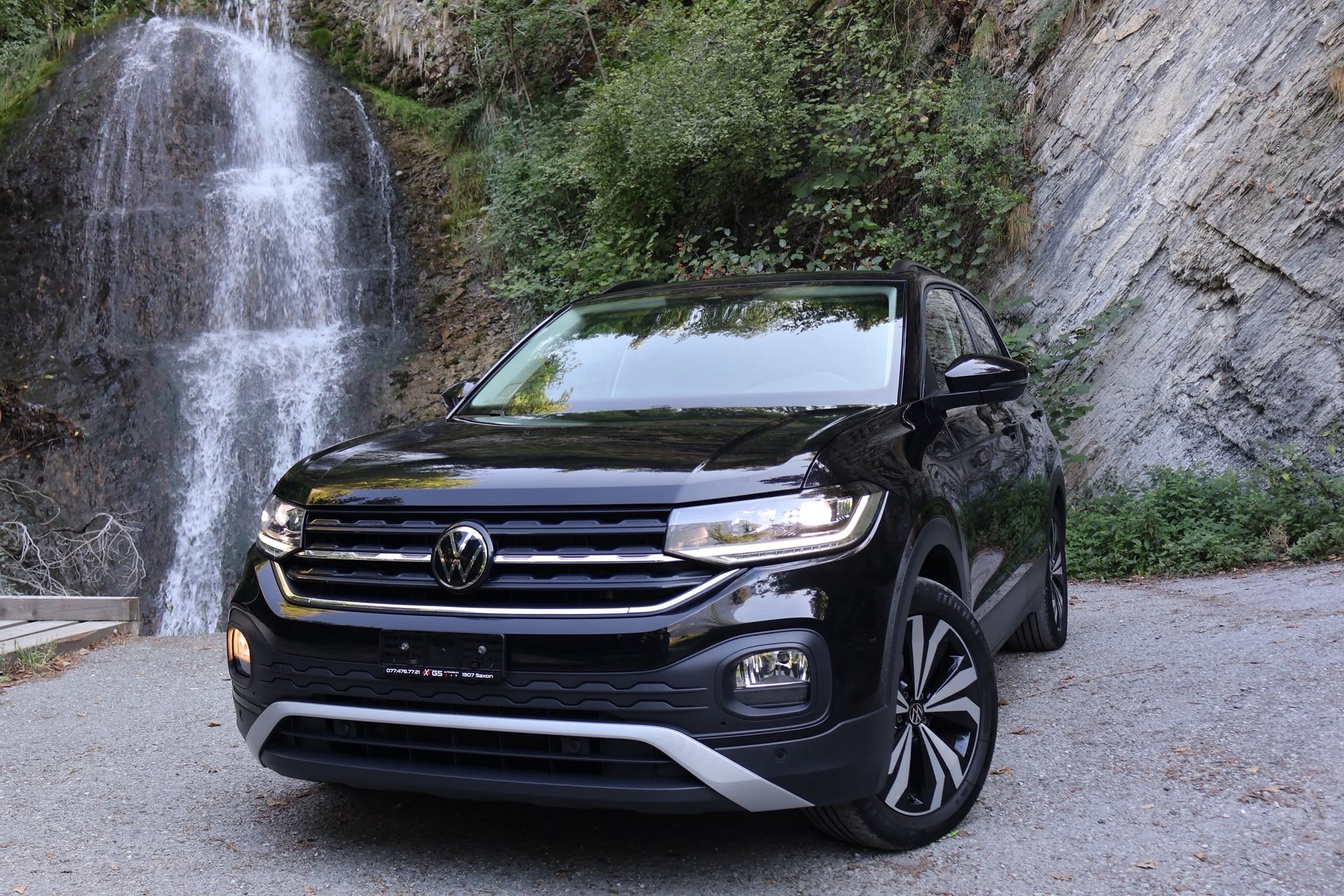 VW T-Cross 1.0 TSI Life DSG-showroom-element-1
