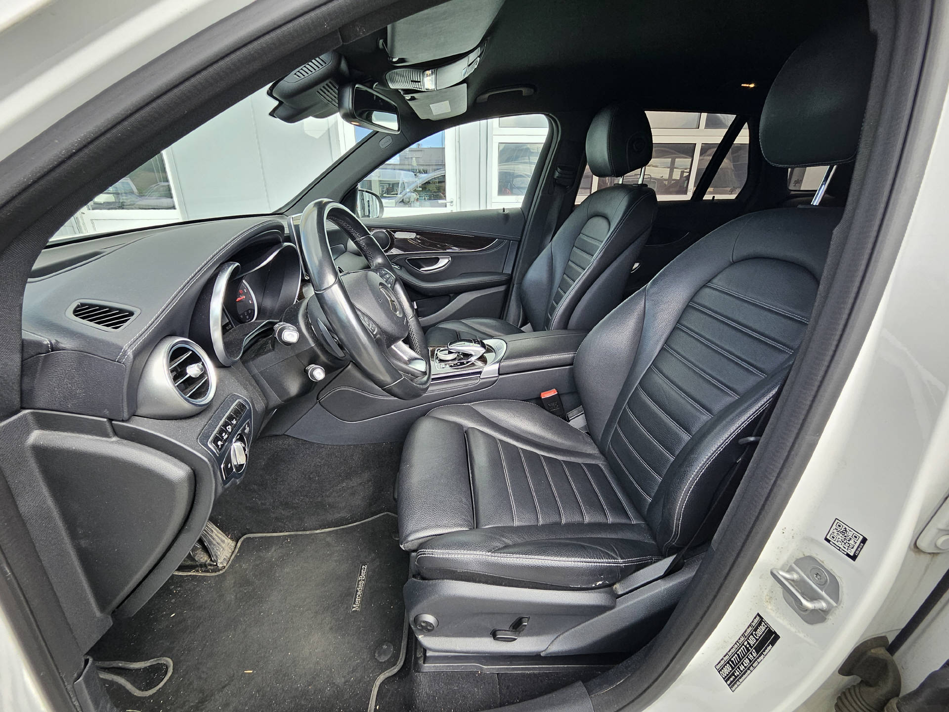 MERCEDES-BENZ GLC 250 d Exclusive 4m * Frisch ab MFK * Top Ausstattung *-image-10