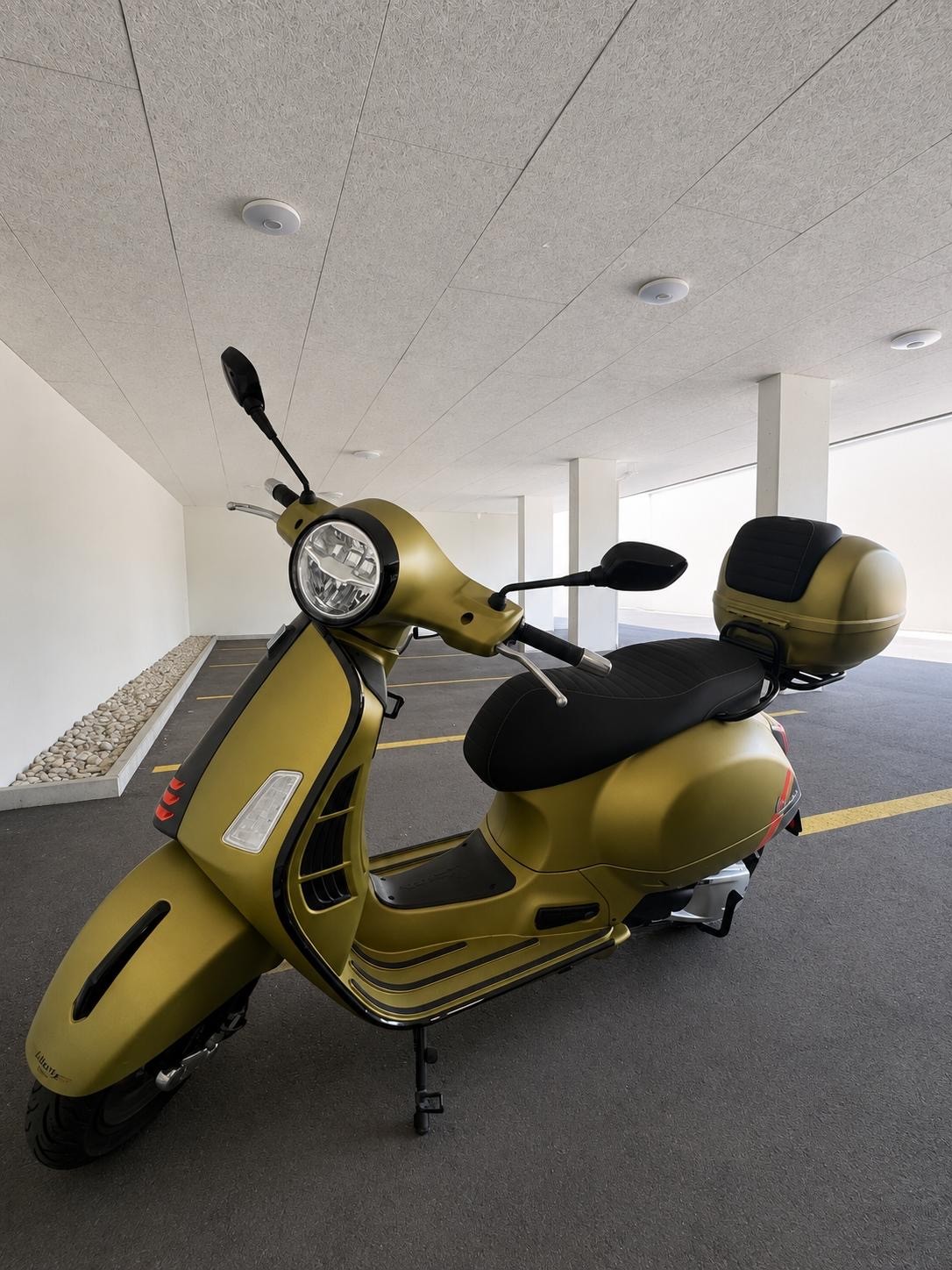 PIAGGIO Vespa GTS 300-image-0