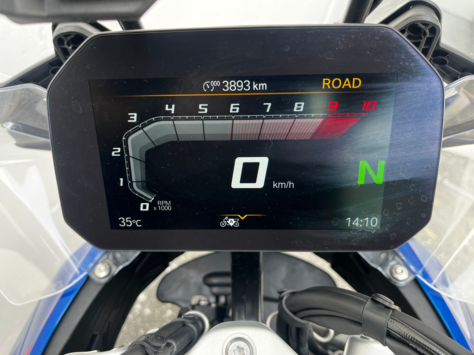 BMW R 1300 GS-image-8