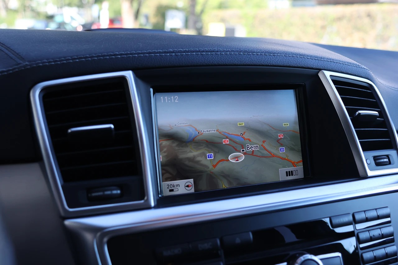 MERCEDES-BENZ ML 63 AMG Executive 4Matic Speedshift-image-17