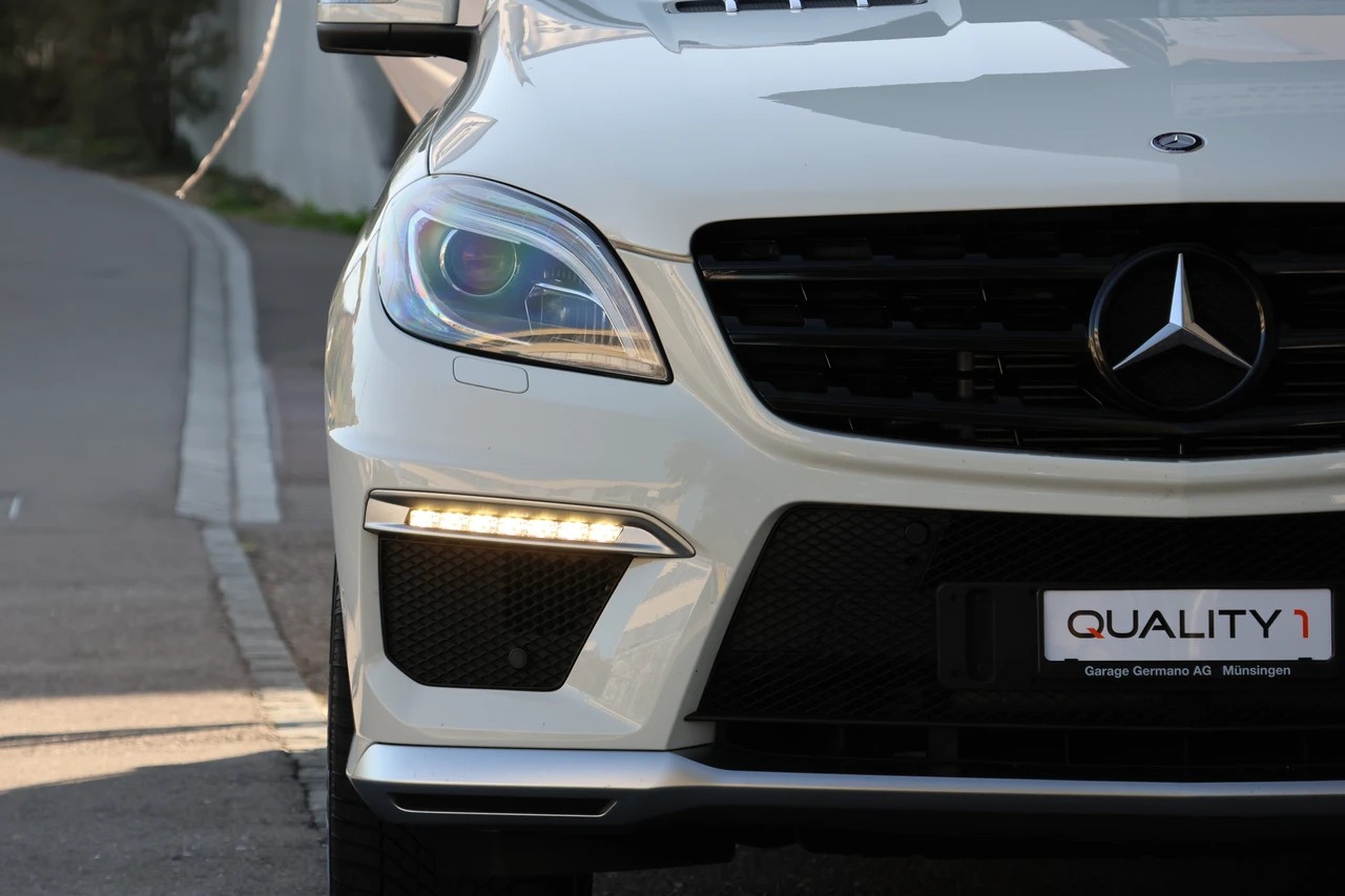 MERCEDES-BENZ ML 63 AMG Executive 4Matic Speedshift-showroom-element-2