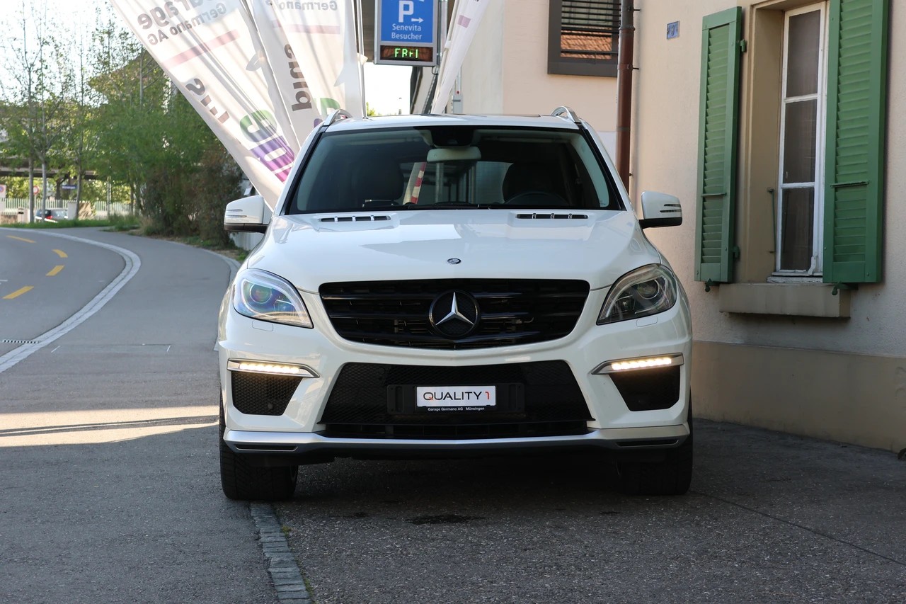 MERCEDES-BENZ ML 63 AMG Executive 4Matic Speedshift-showroom-element-1