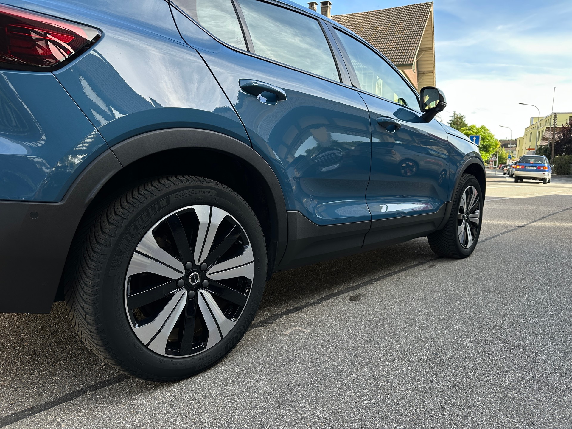 VOLVO C40 Recharge P8 Twin AWD Pure Electric Ultimate-image-16