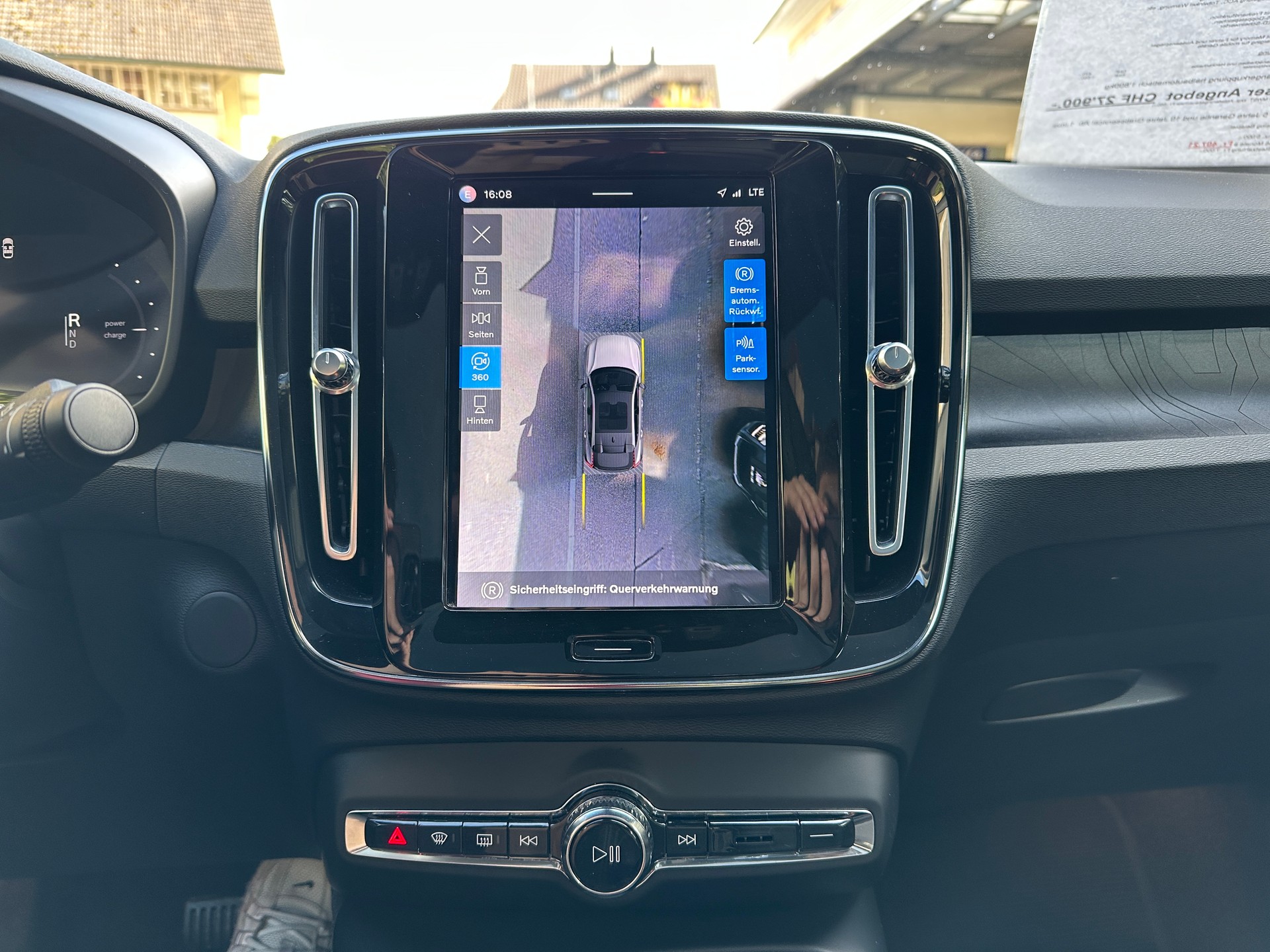 VOLVO C40 Recharge P8 Twin AWD Pure Electric Ultimate-image-9