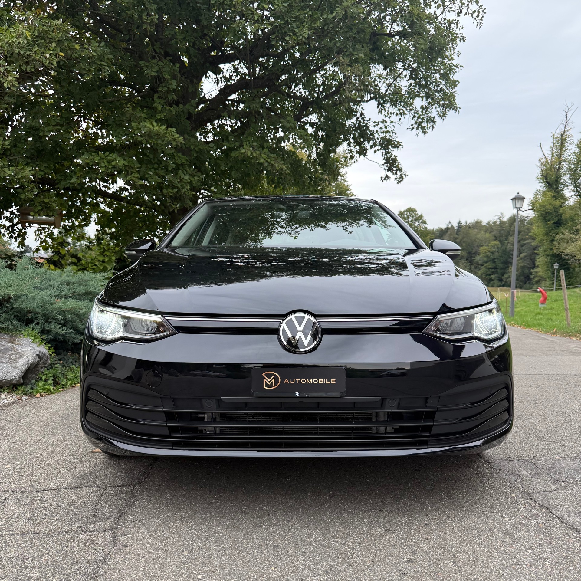 VW Golf 2.0 TSI Style DSG-showroom-element-1