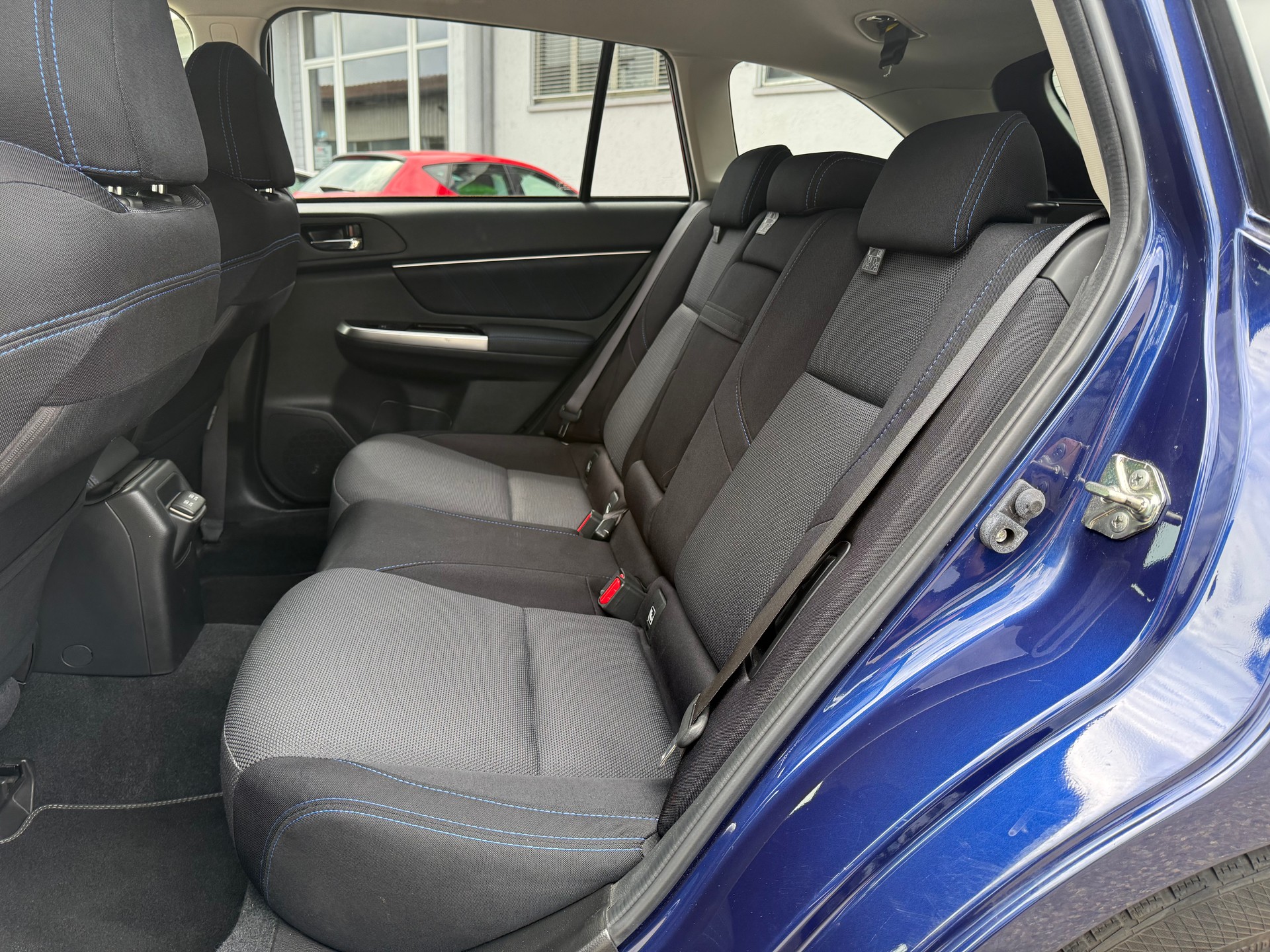 SUBARU Levorg 2.0i Advantage AWD Lineartronic-image-9