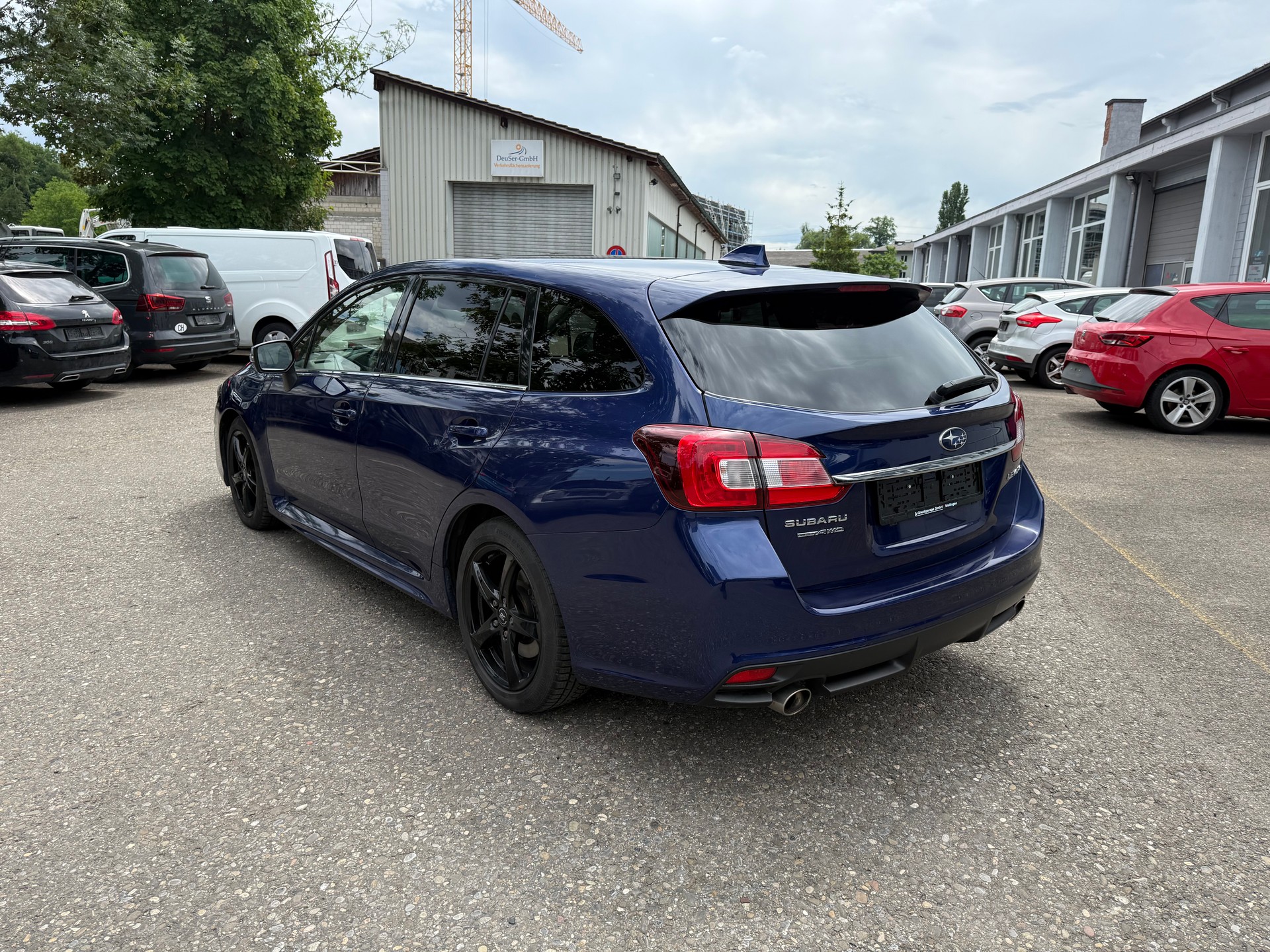SUBARU Levorg 2.0i Advantage AWD Lineartronic-image-4