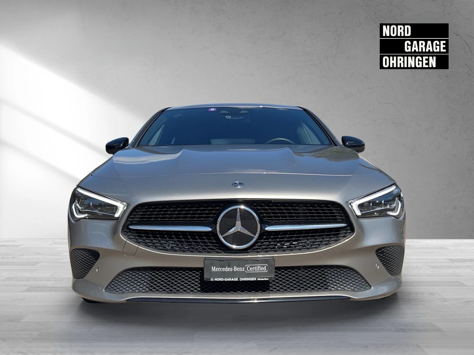 MERCEDES-BENZ CLA 220 d Progressive-showroom-element-1