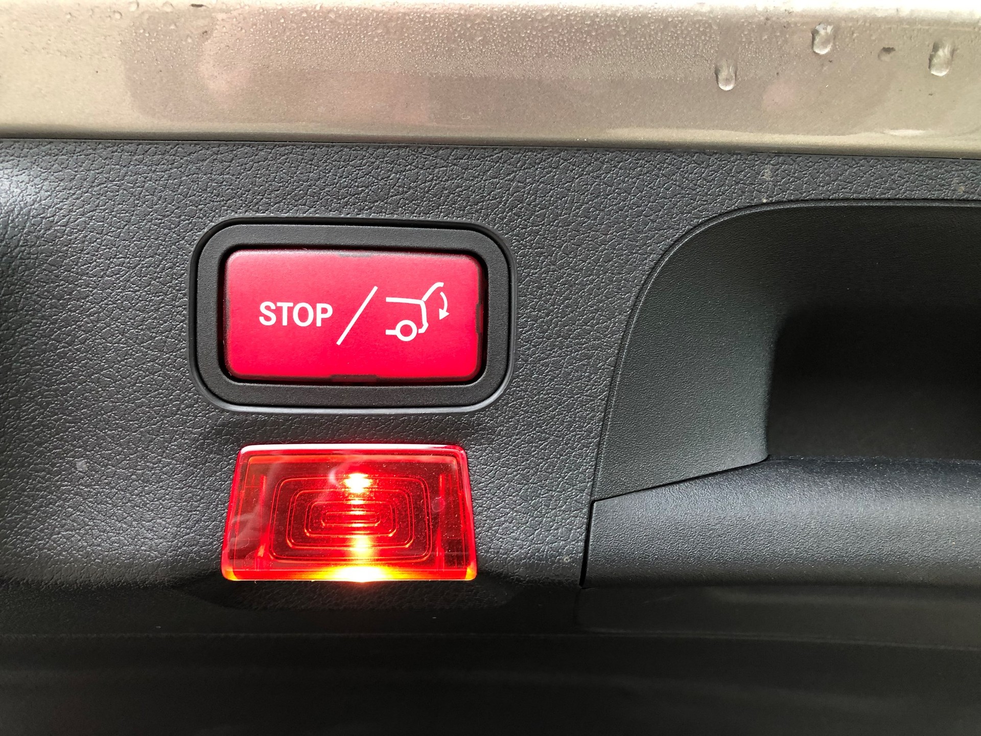 MERCEDES-BENZ CLA 220 d Progressive-image-13