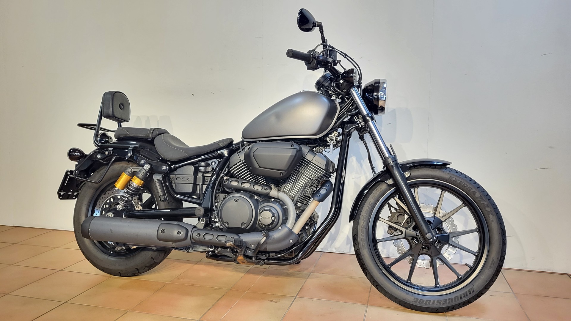 YAMAHA XV 950 R ABS-image-2
