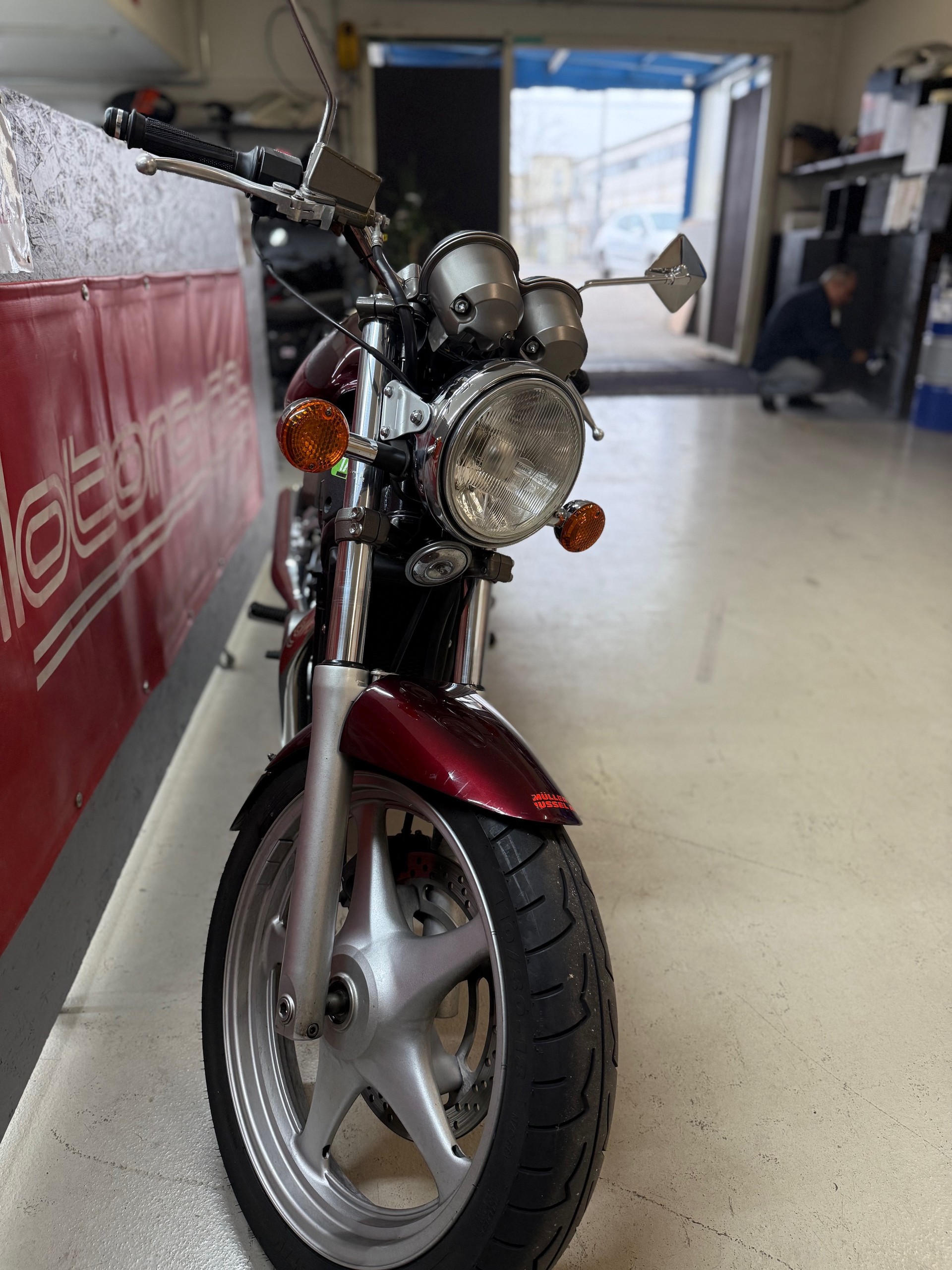 SUZUKI VX 800-image-2
