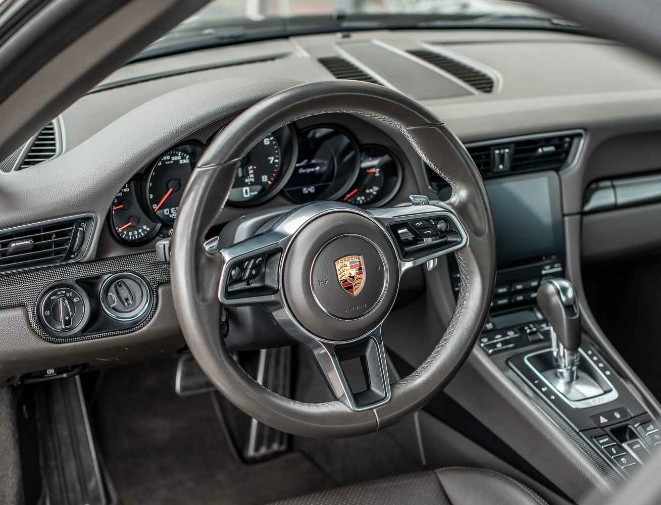 PORSCHE 911 Targa 4 PDK-image-10