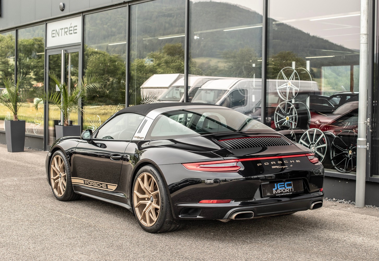 PORSCHE 911 Targa 4 PDK-showroom-element-3