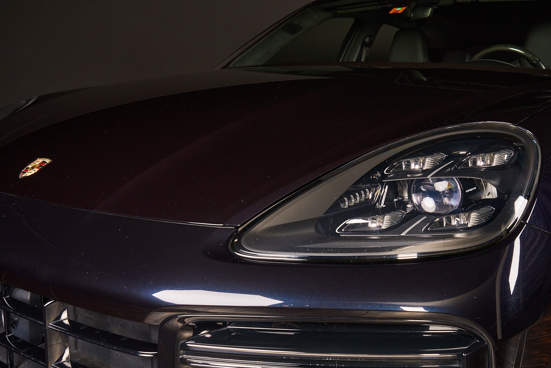 PORSCHE Cayenne Turbo-image-3