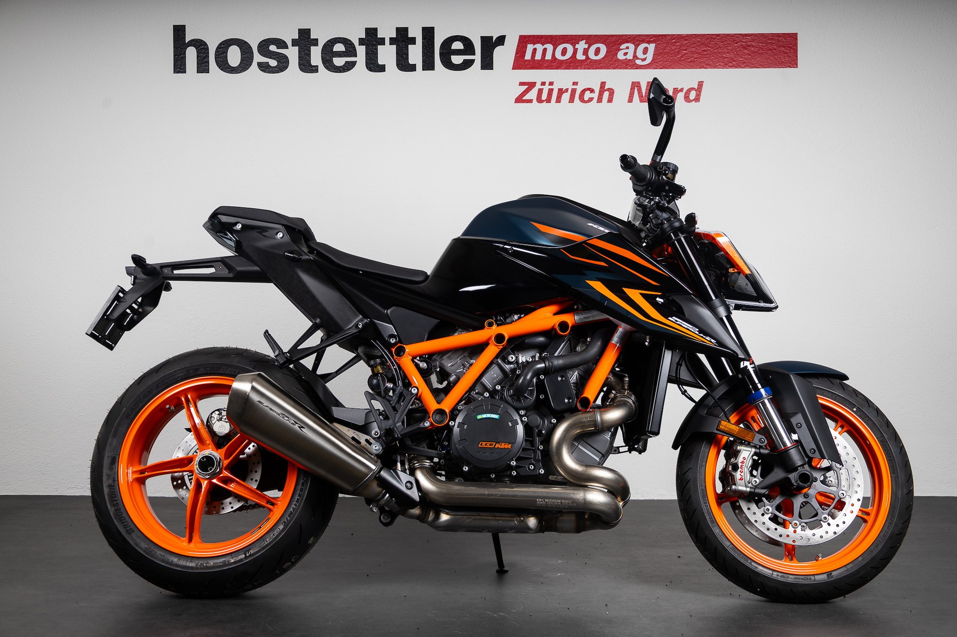 KTM 1290 Super Duke R EVO Inkl. Akrapovic Slip on-image-1