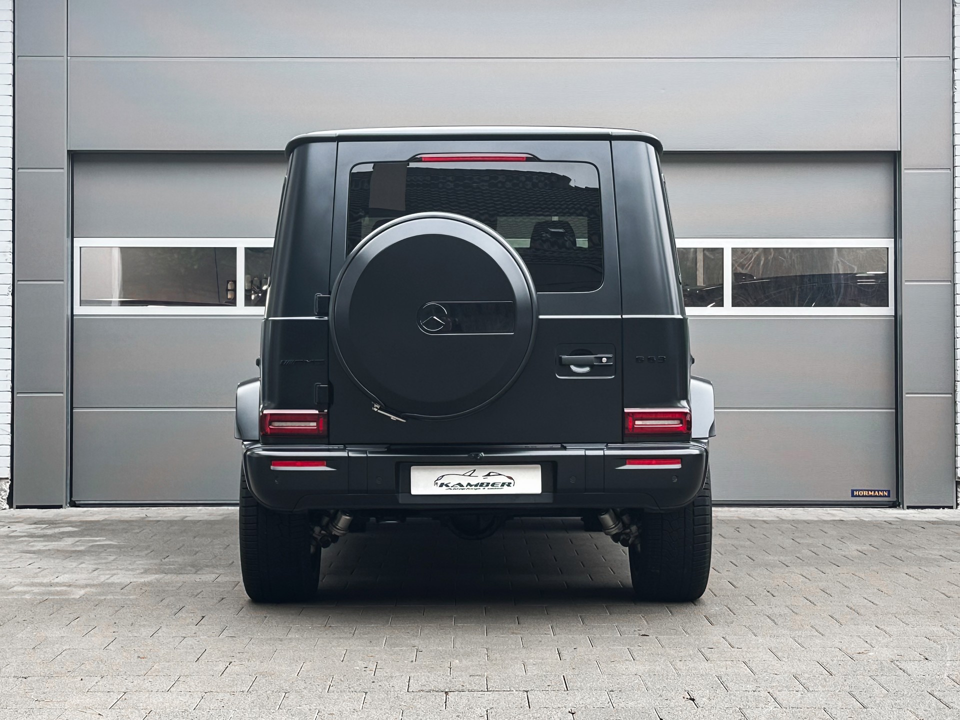 MERCEDES-BENZ G 63 AMG 9G-Tronic-image-3