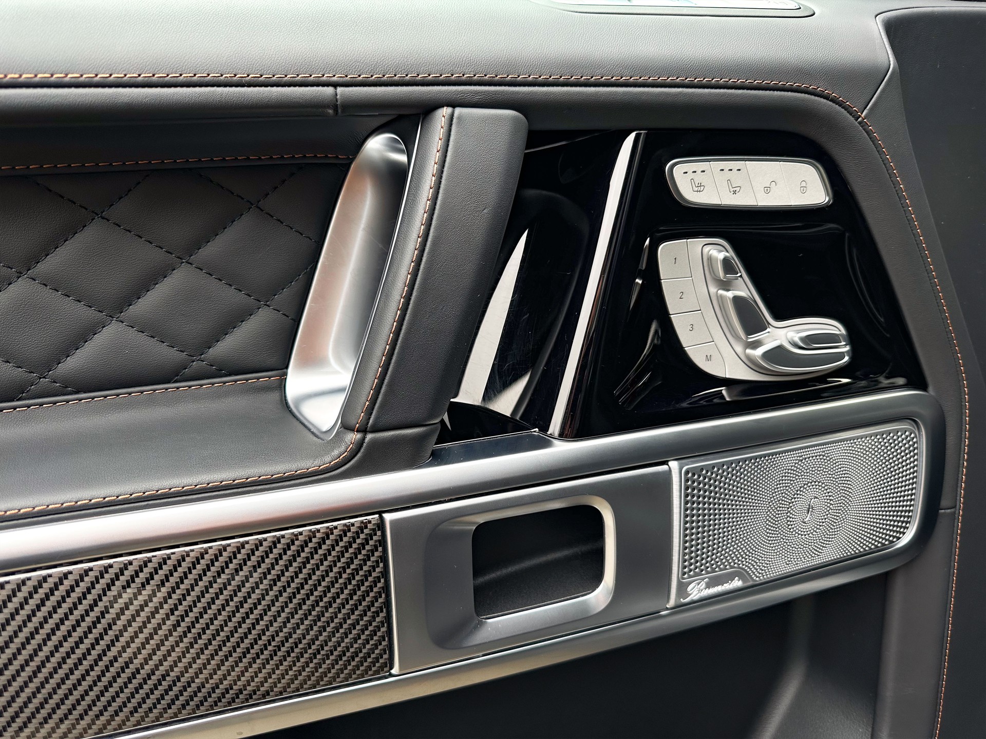 MERCEDES-BENZ G 63 AMG 9G-Tronic-image-14