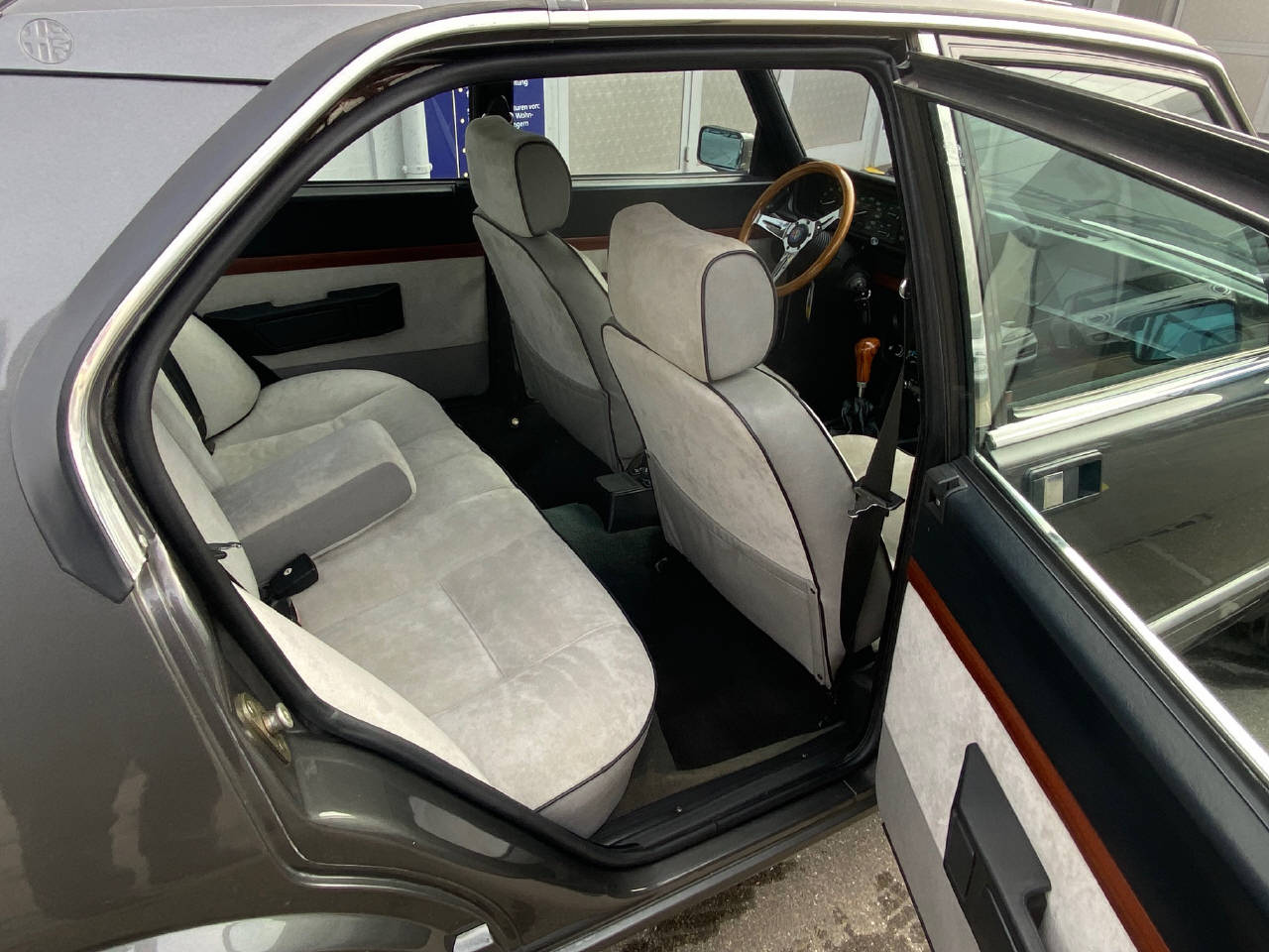 ALFA ROMEO Alfetta 2.0 Q.Oro Injection-image-9
