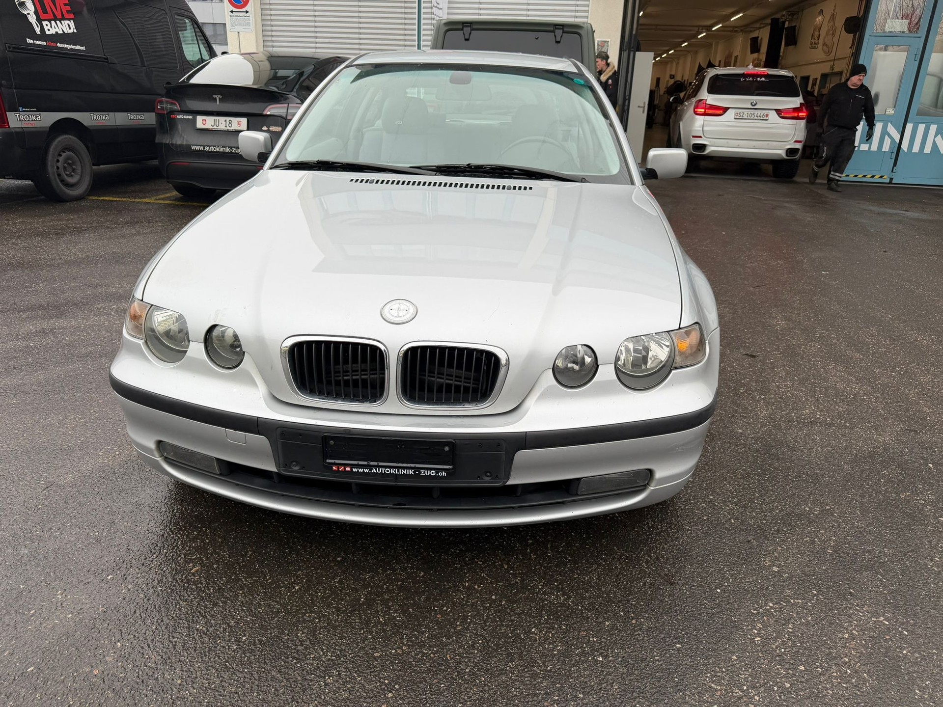 BMW 316 ti Compact-showroom-element-2