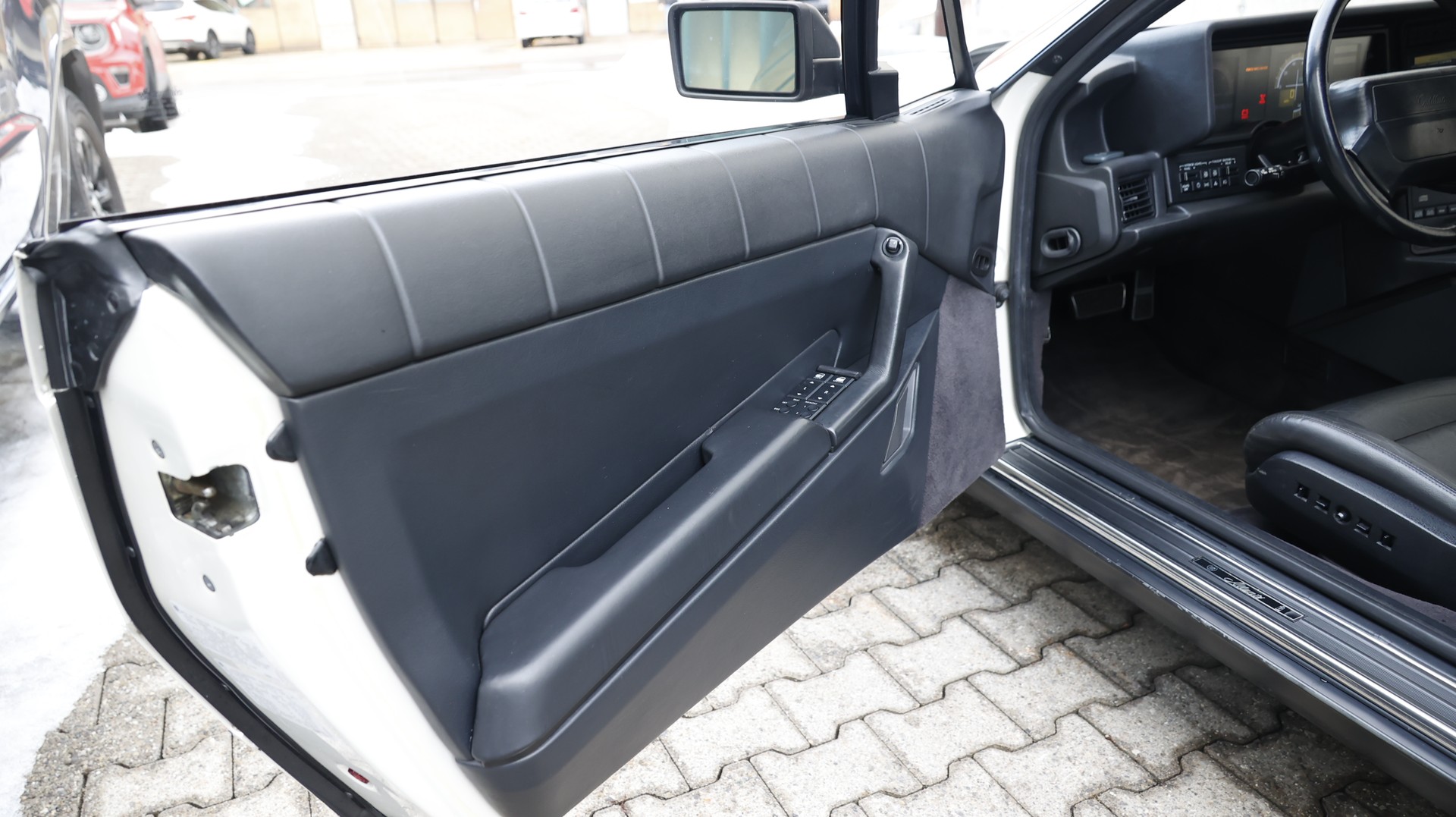 CADILLAC Cabrio 4.5 V8-image-14