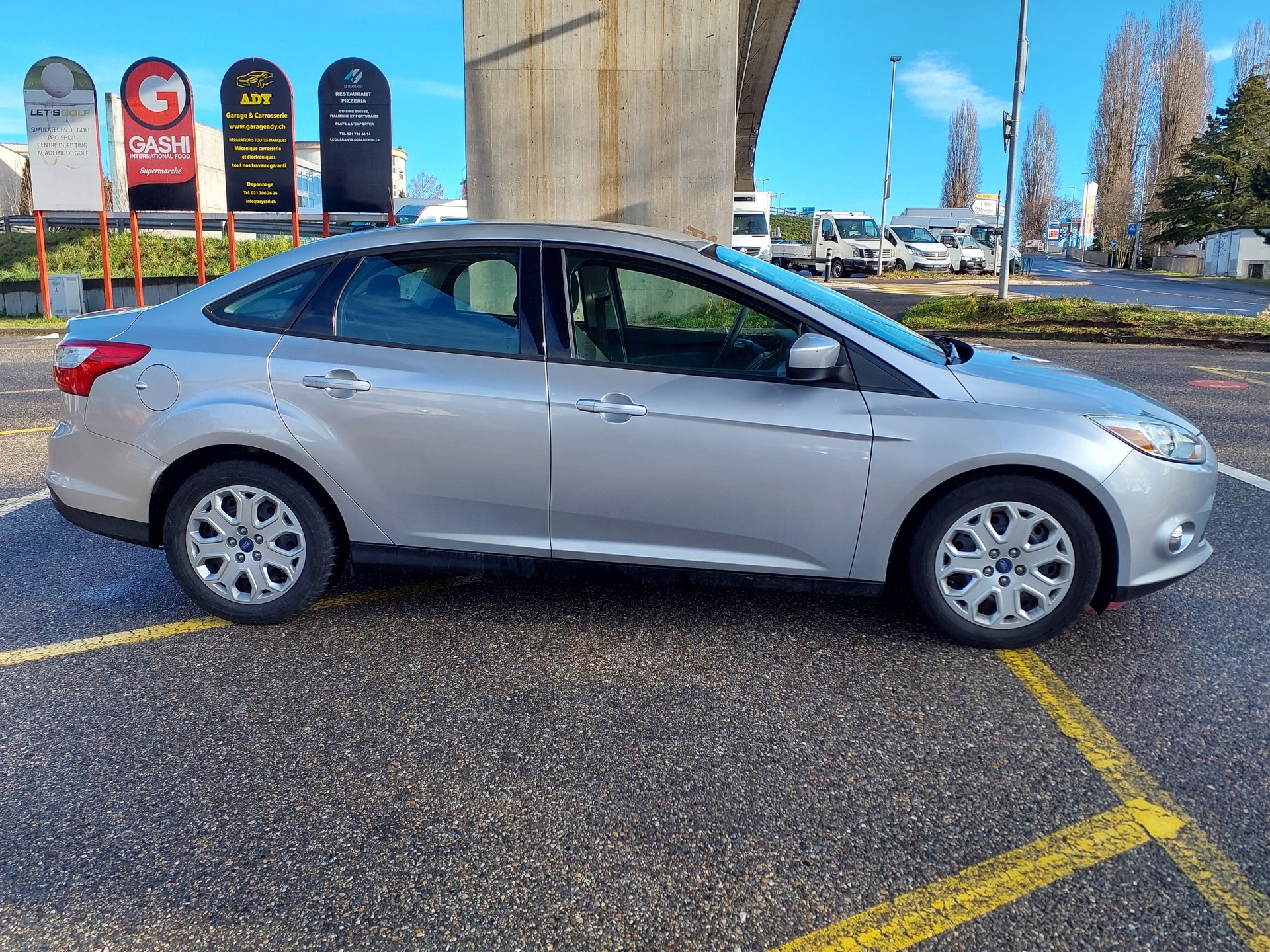 FORD Focus 1.6 SCTi Trend-image-3