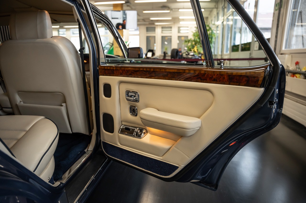 BENTLEY Turbo R-image-30