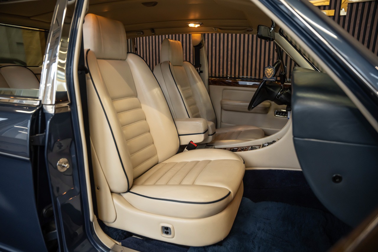BENTLEY Turbo R-image-19