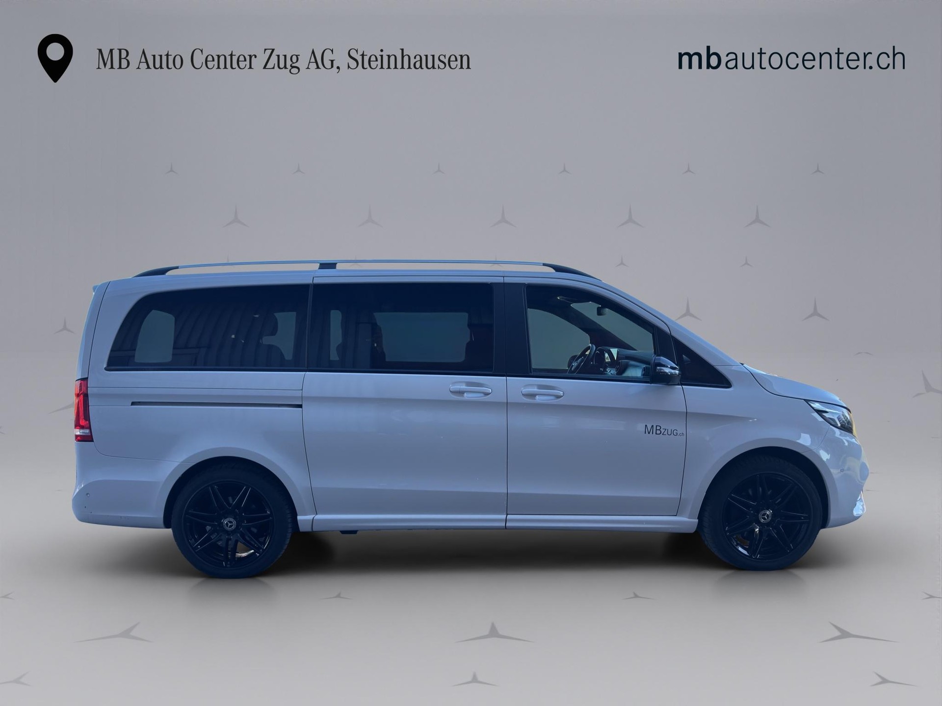 MERCEDES-BENZ V 300 d Swiss Ed. lang Van-image-6