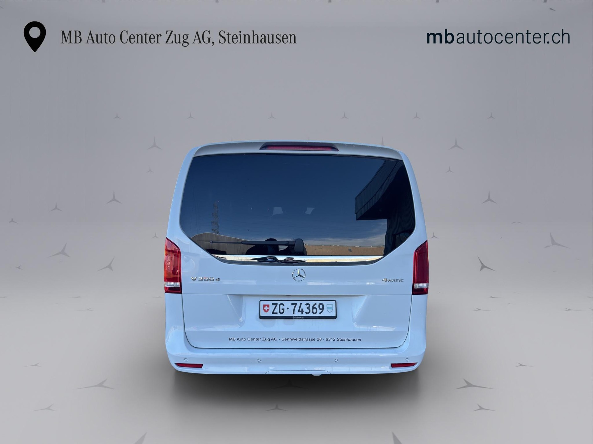 MERCEDES-BENZ V 300 d Swiss Ed. lang Van-image-4