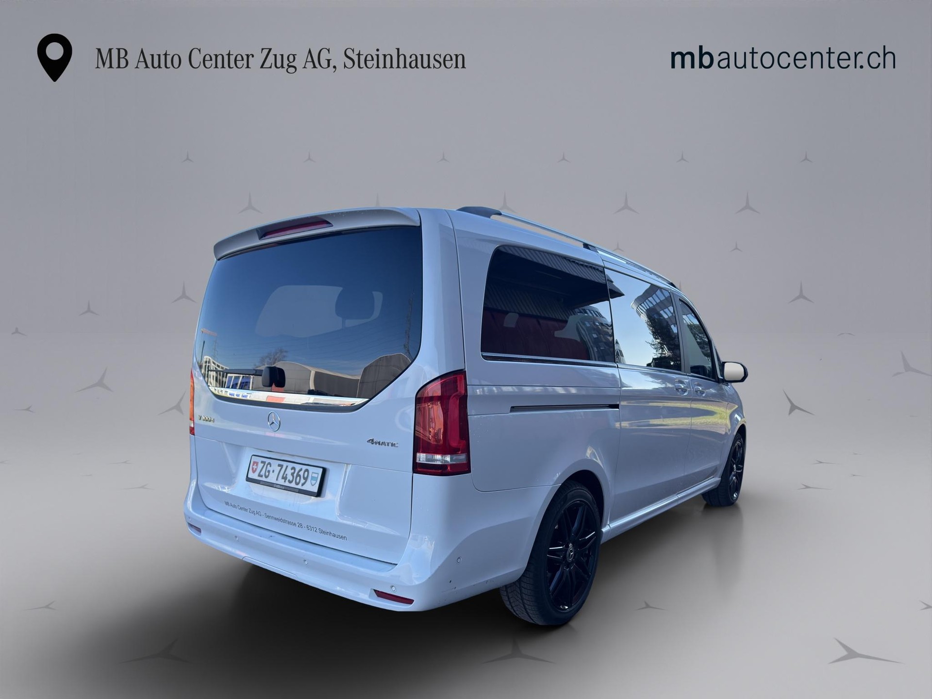 MERCEDES-BENZ V 300 d Swiss Ed. lang Van-image-5