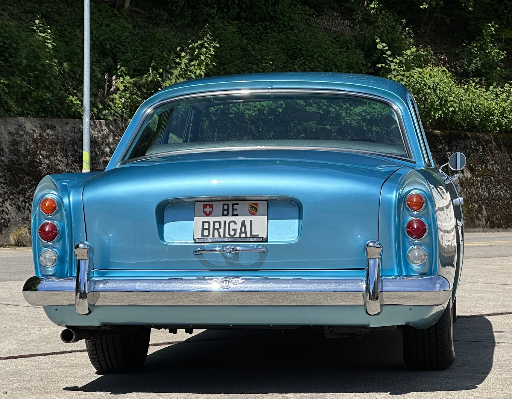 BENTLEY S3 CHINESE EYE VETERAN RHD-image-2