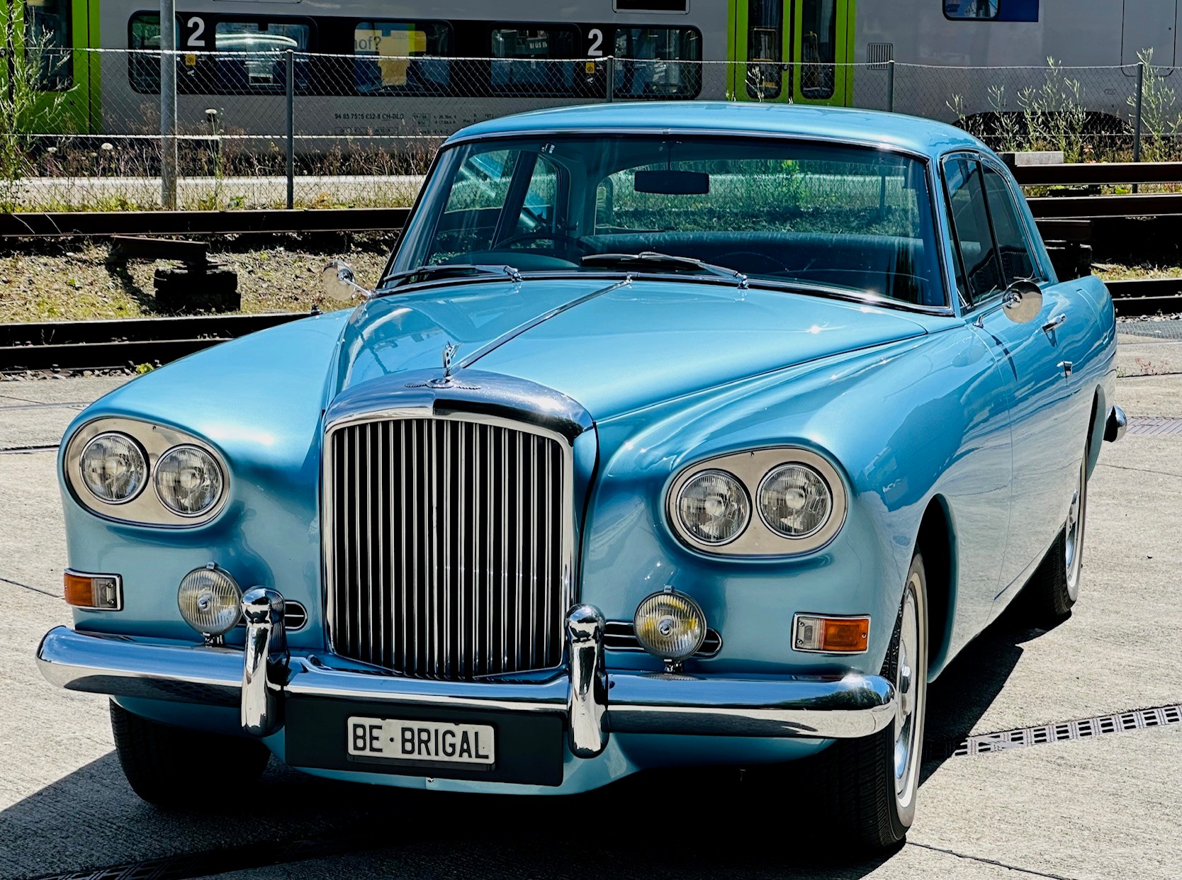 BENTLEY S3 CHINESE EYE VETERAN RHD-image-7