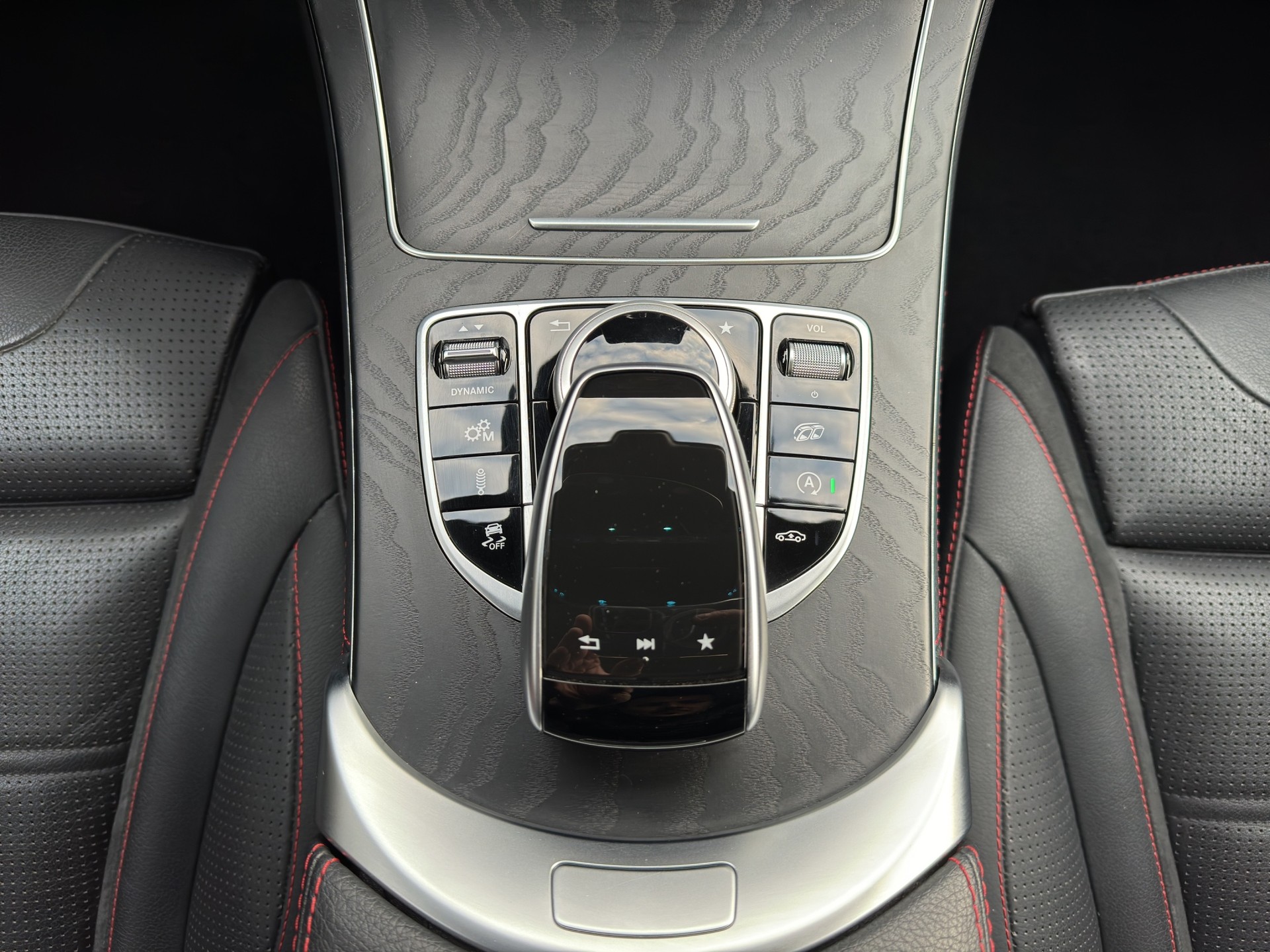 MERCEDES-BENZ GLC 43 AMG 4Matic 9G-Tronic-image-6