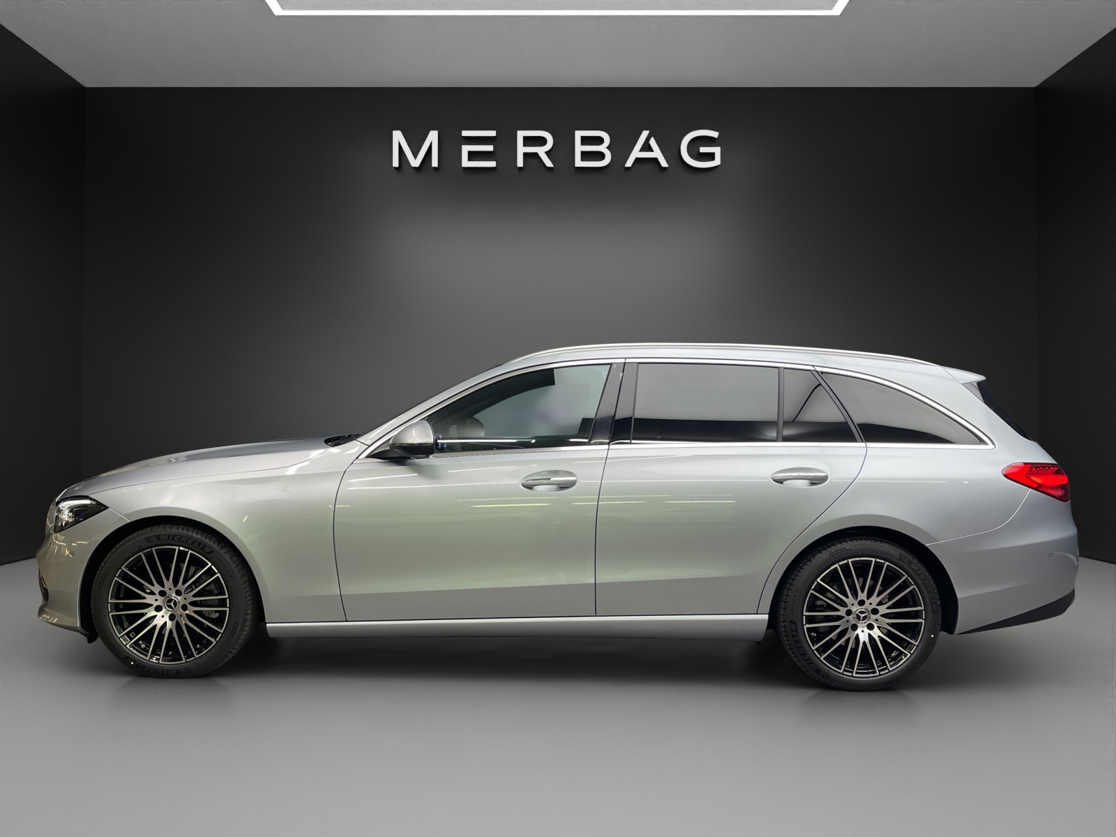 MERCEDES-BENZ C 220 d T 4 Matic Swiss Star-image-2