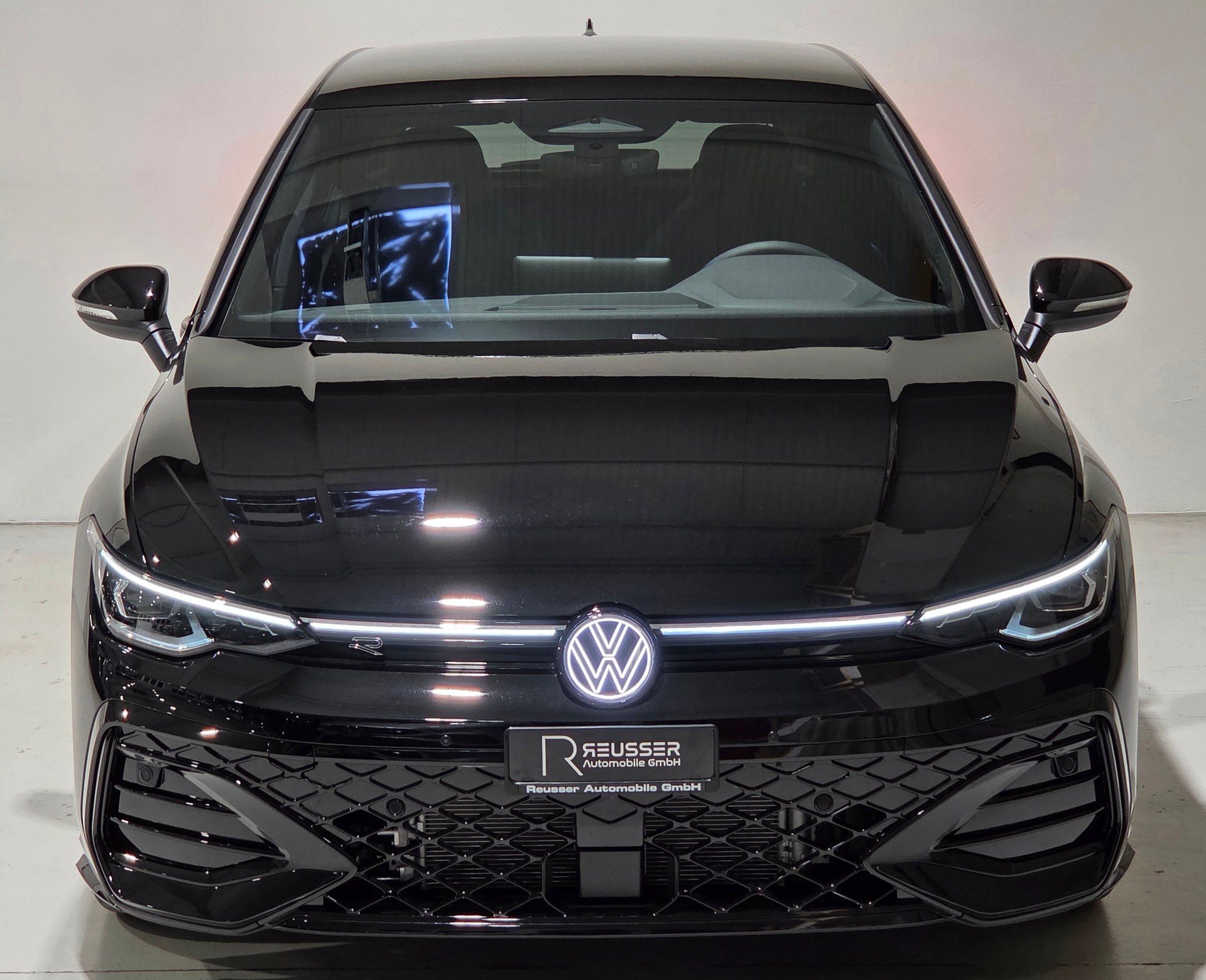 VW Golf 2.0 TSI R-Line Black Style DSG 4 Motion-image-20