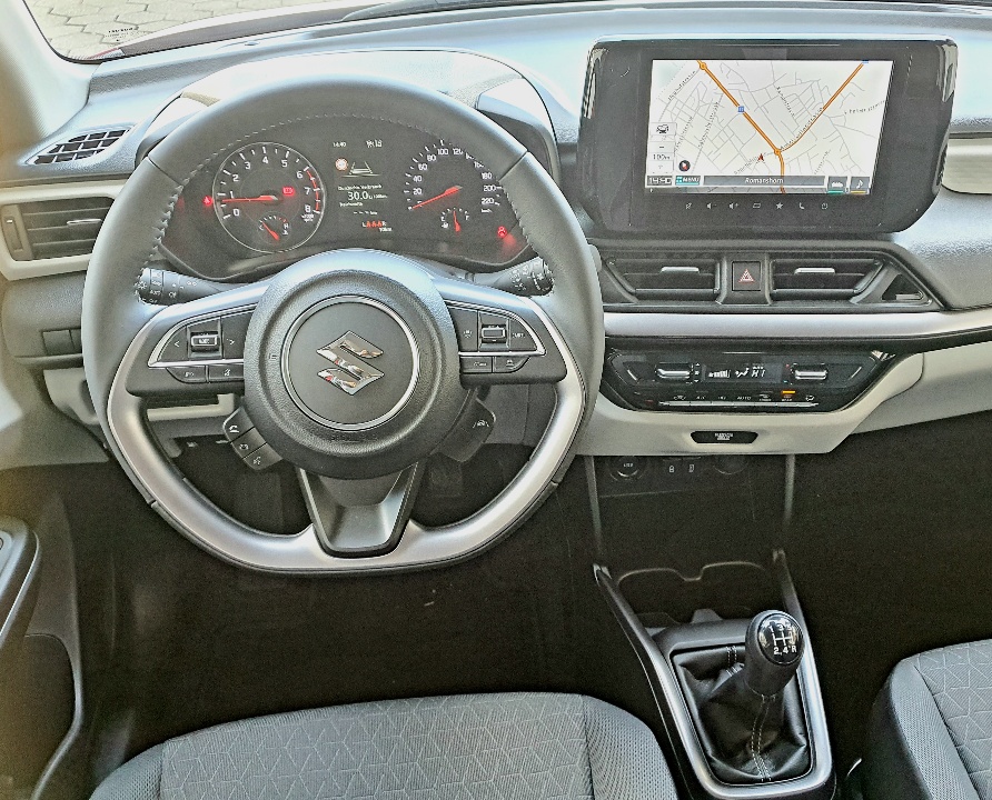 SUZUKI Swift 1.2 1st Edition Top Hybrid 4X4-image-5