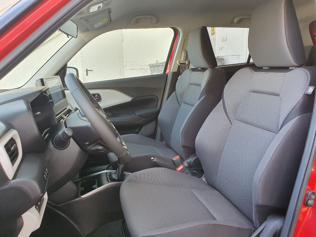 SUZUKI Swift 1.2 1st Edition Top Hybrid 4X4-image-18