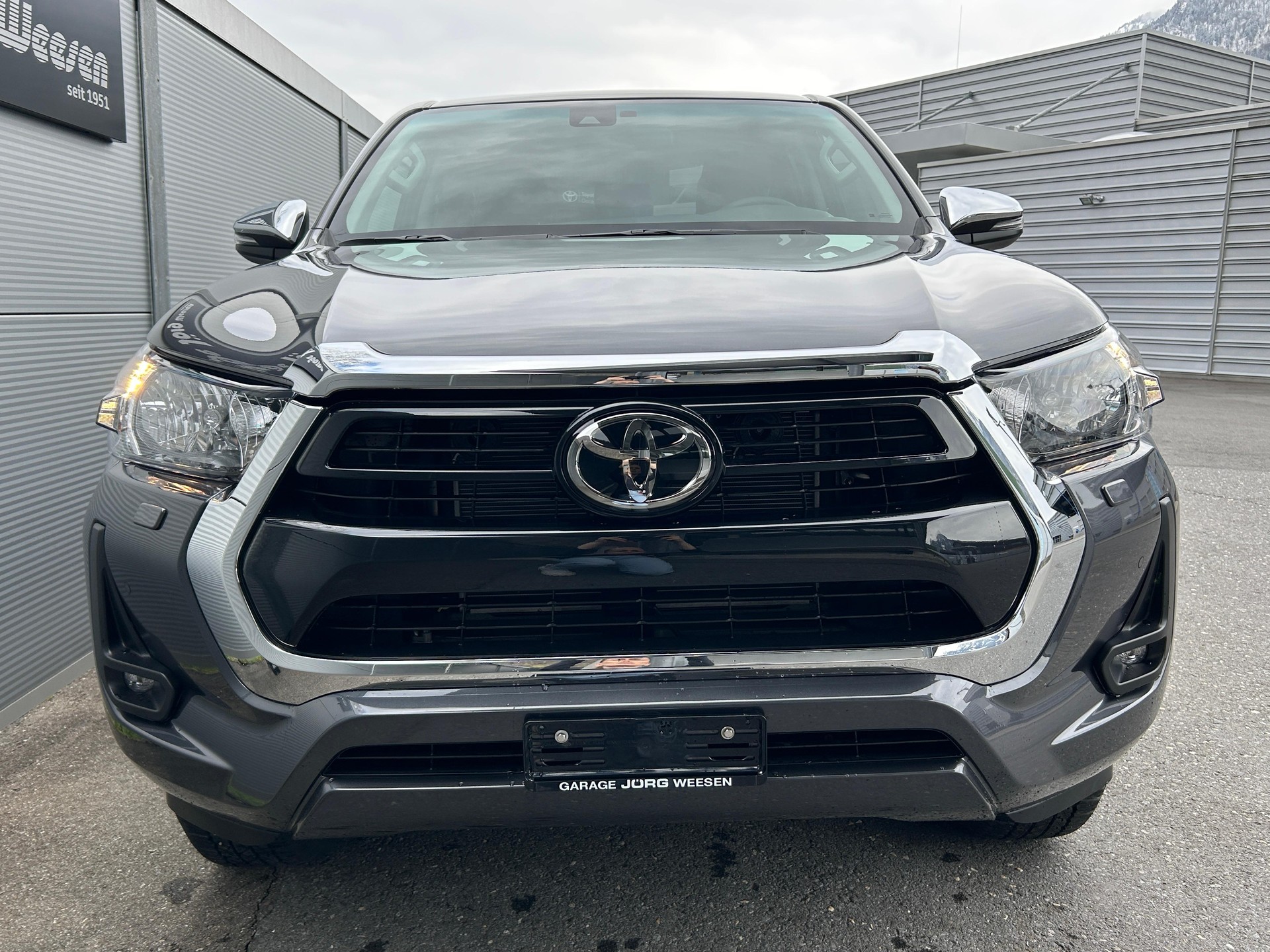 TOYOTA Hilux Double Cab.-Pick-up 2.4 D-4D 150 Style-image-1