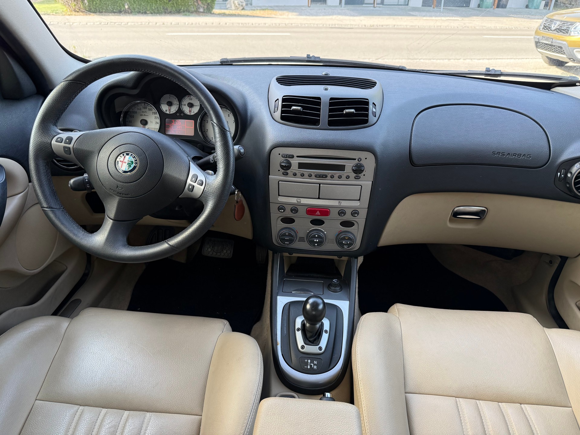 ALFA ROMEO 147 2.0 TS 16V Distinctive SLSPD-image-15