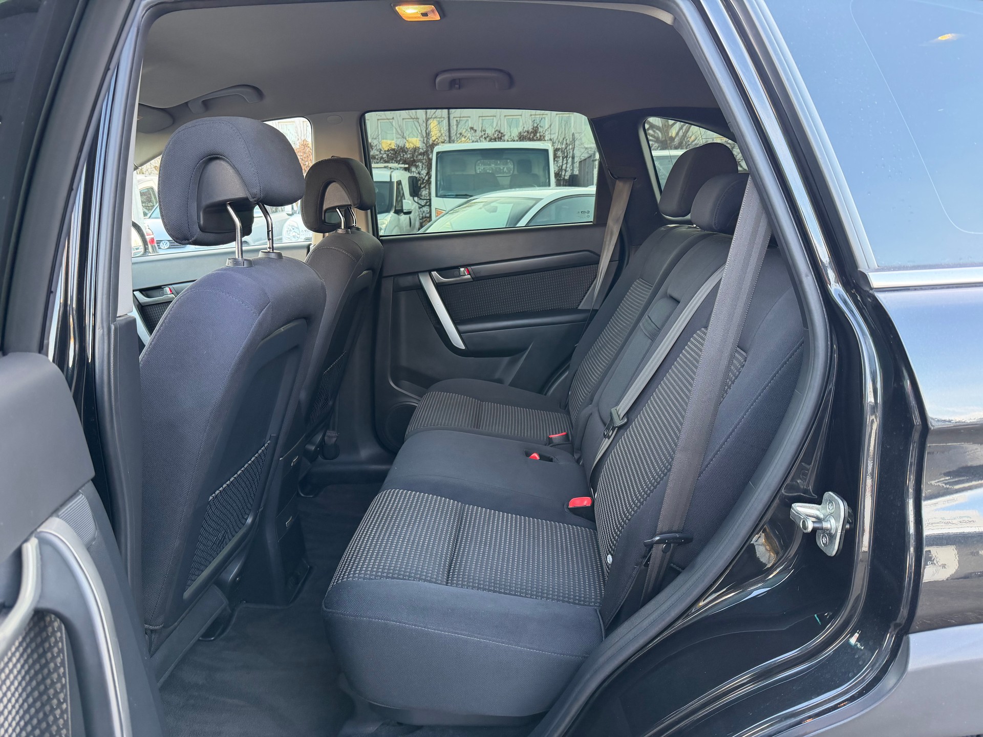 CHEVROLET Captiva 2.4 LS 2WD-image-9