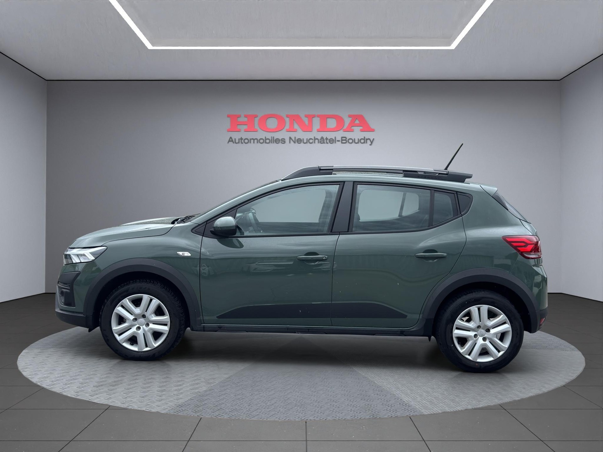 DACIA Sandero 1.0 TCe Stepway Expression-image-4