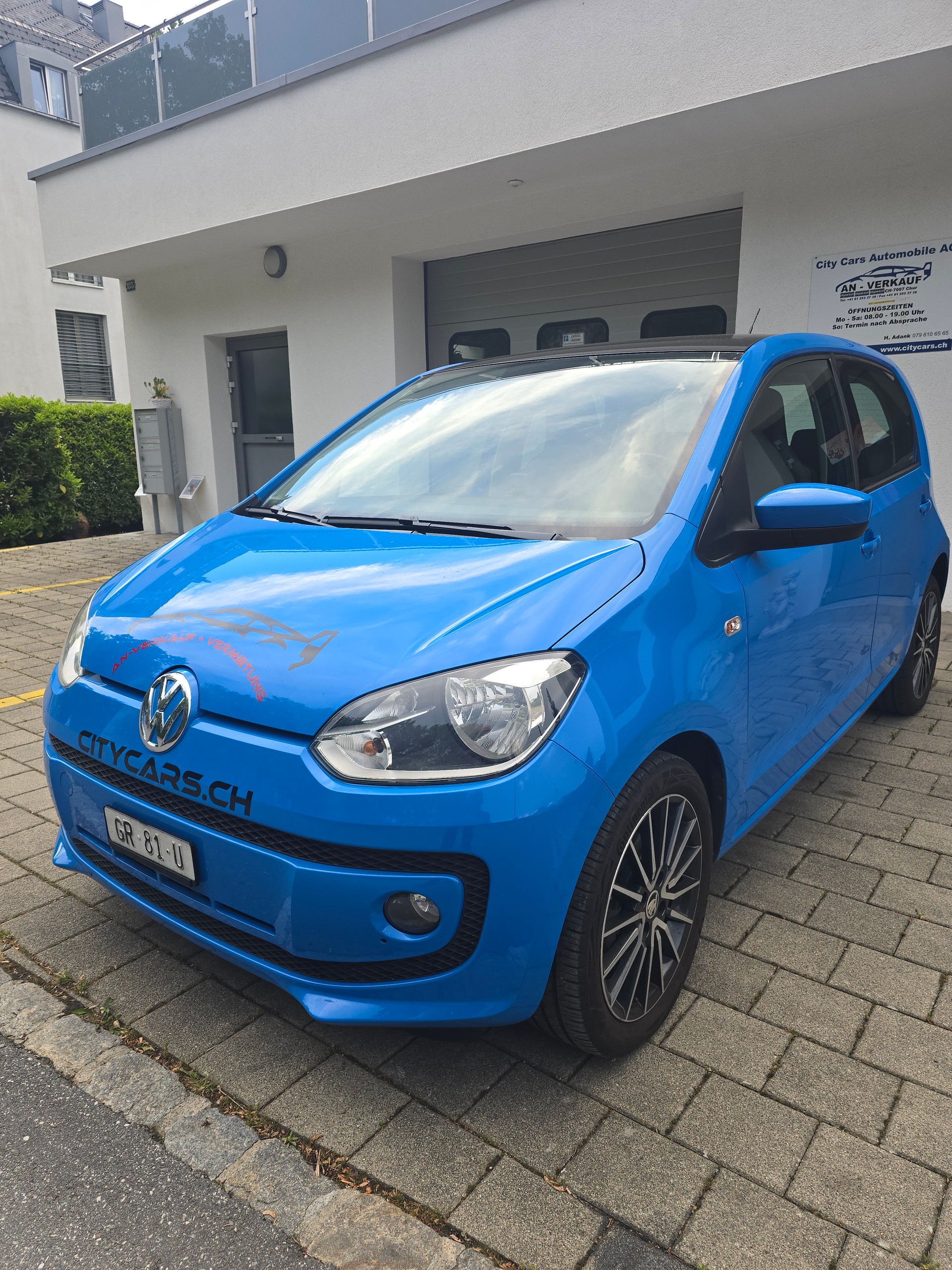 VW Up 1.0 day & night-image-5