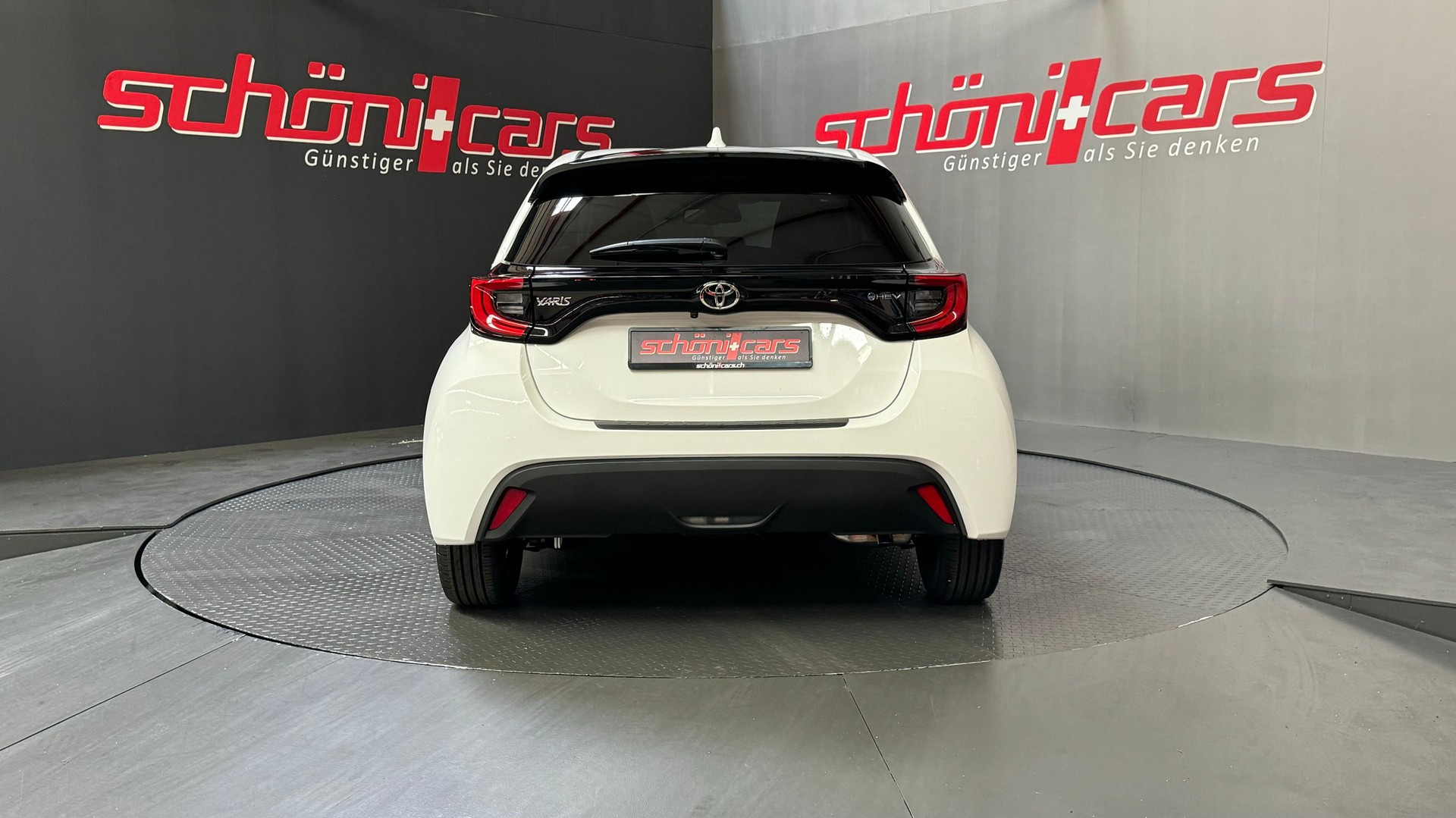 TOYOTA Yaris 1.5 Trend e-CVT-image-6
