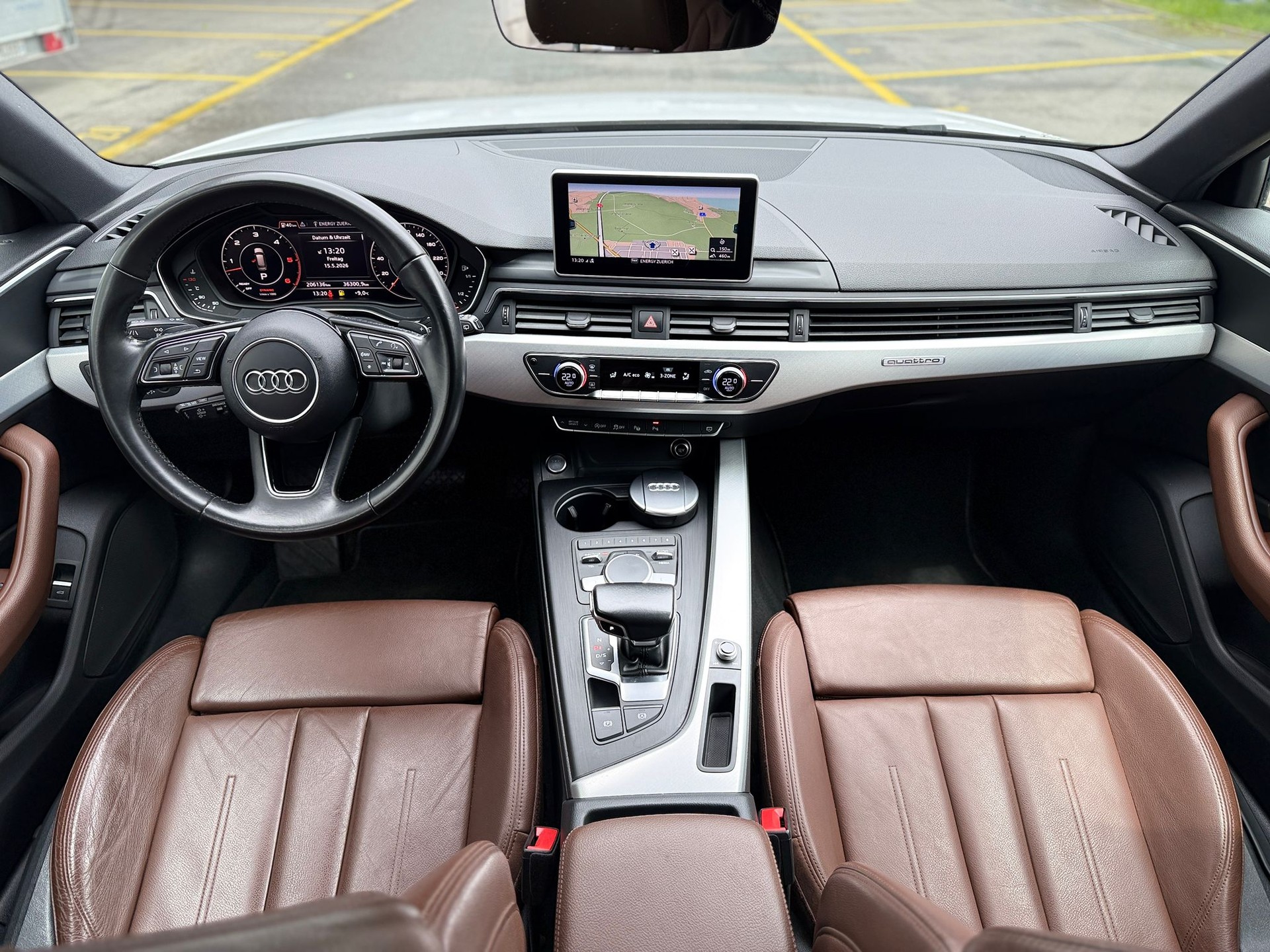 AUDI A4 Avant 3.0 V6 TDI 272 Sport quattro T-Tronic-image-14