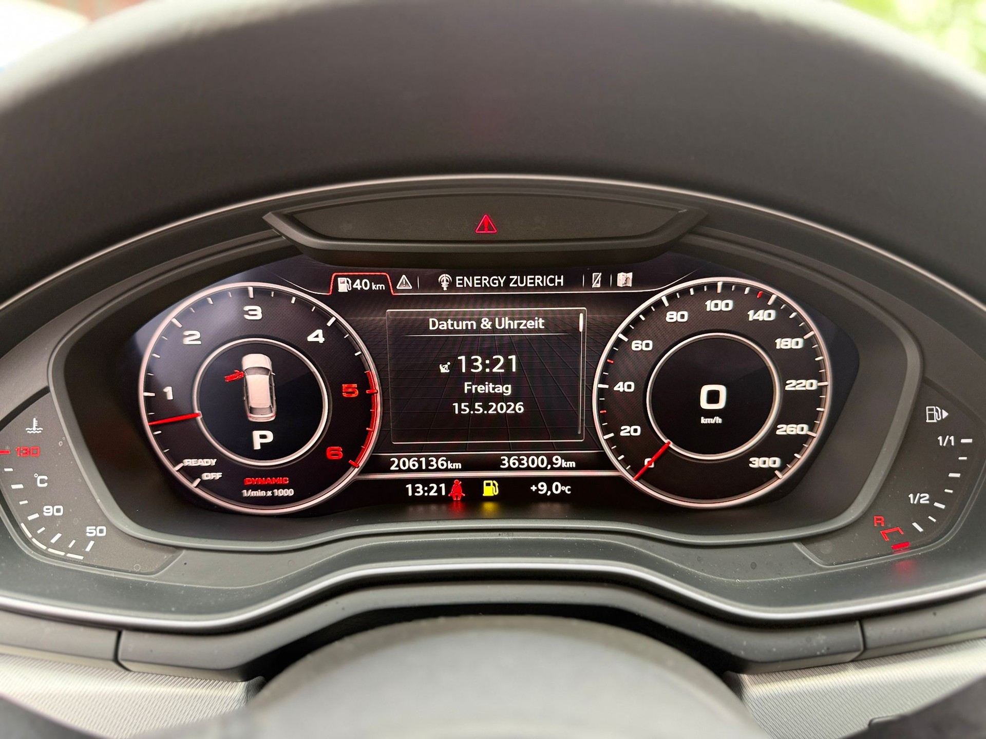 AUDI A4 Avant 3.0 V6 TDI 272 Sport quattro T-Tronic-image-20