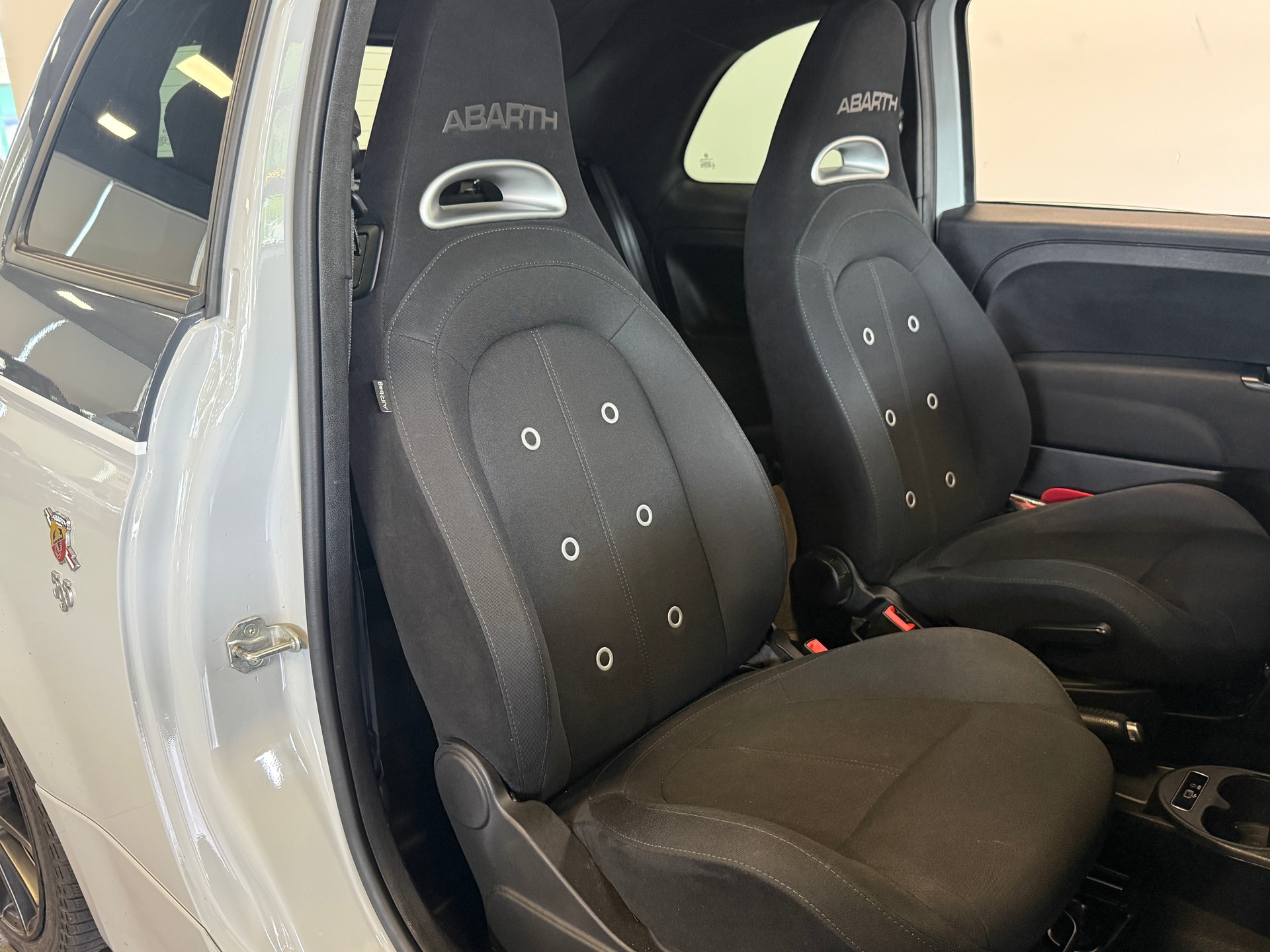FIAT 595C 1.4 16V Turbo Abarth Competizione-image-6