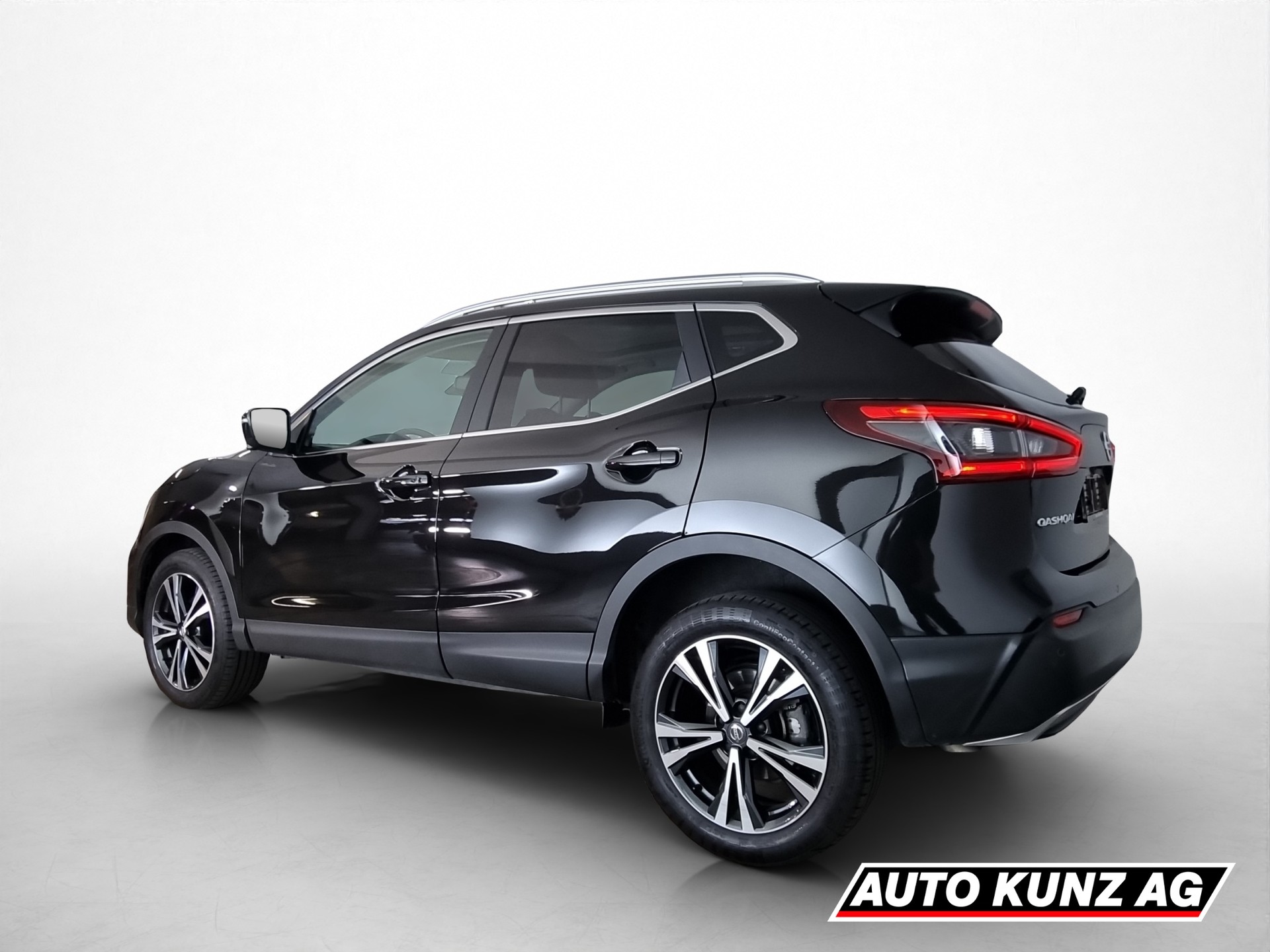 NISSAN Qashqai 1.3 DIG-T 160 Acenta-image-3