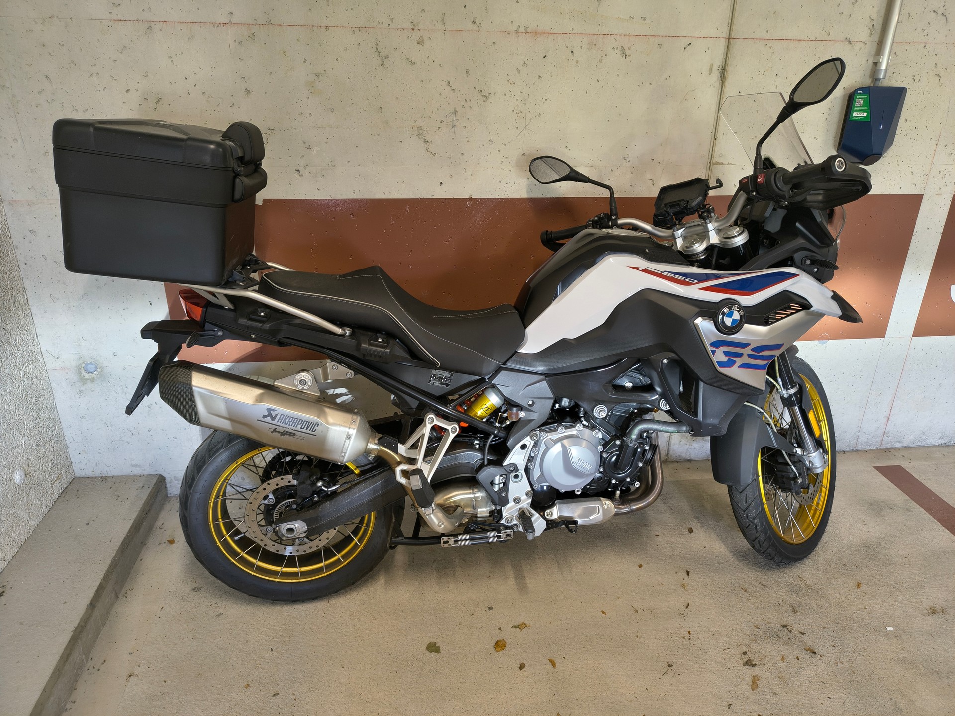 BMW F 850 GS ABS-image-1