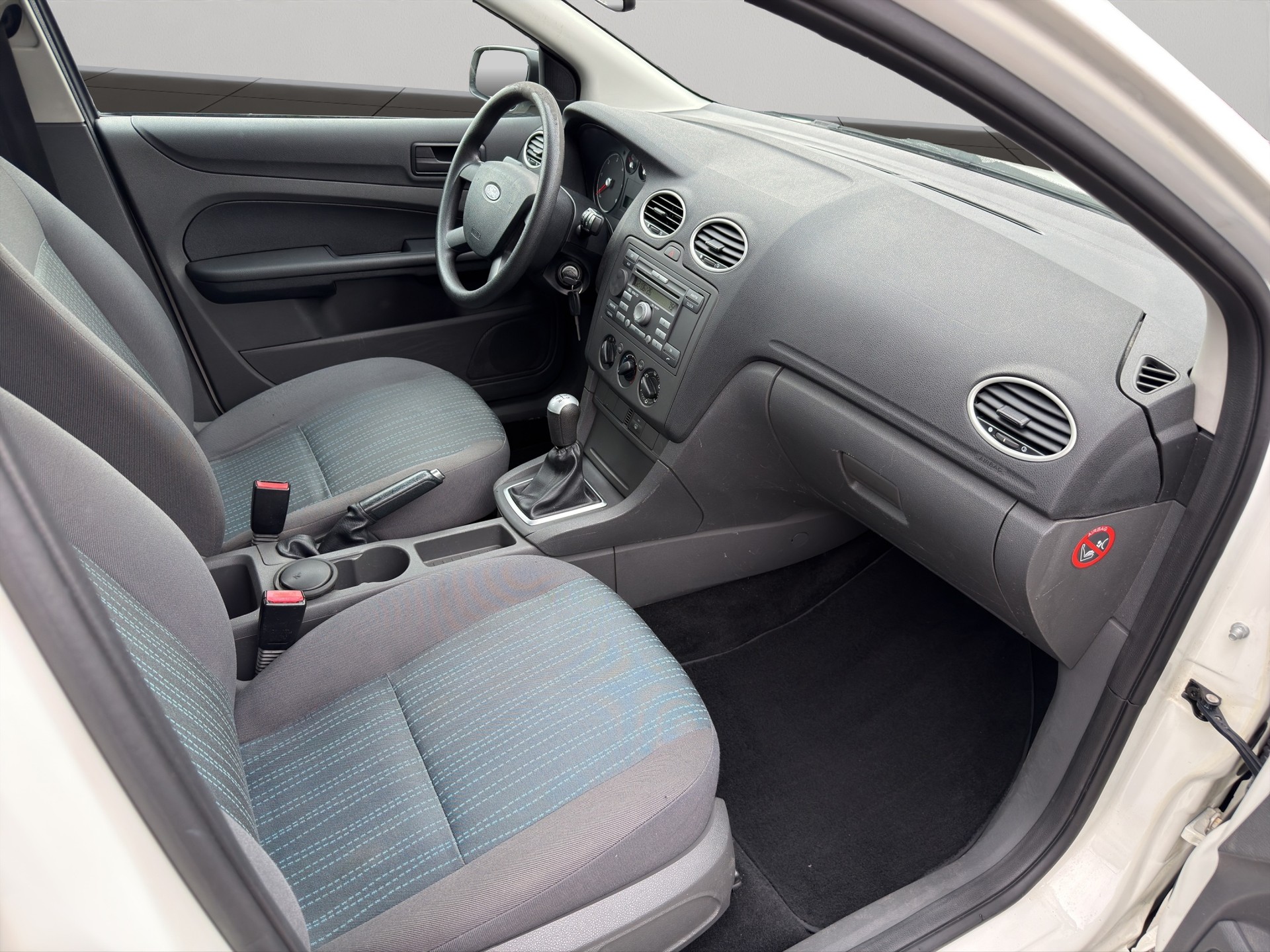FORD Focus 1.6 TDCi Trend-image-10